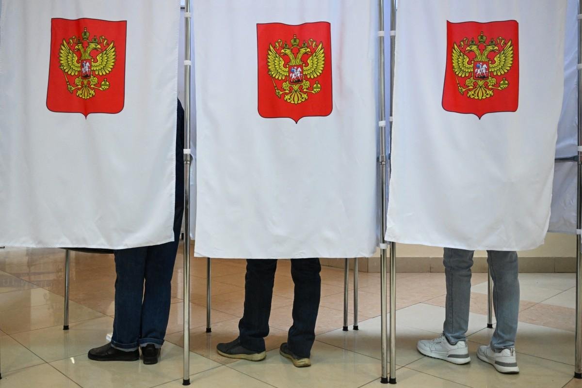 Elei&ccedil;&atilde;o renovar&aacute; as 450 cadeiras da Duma, a C&acirc;mara Baixa do Parlamento russo