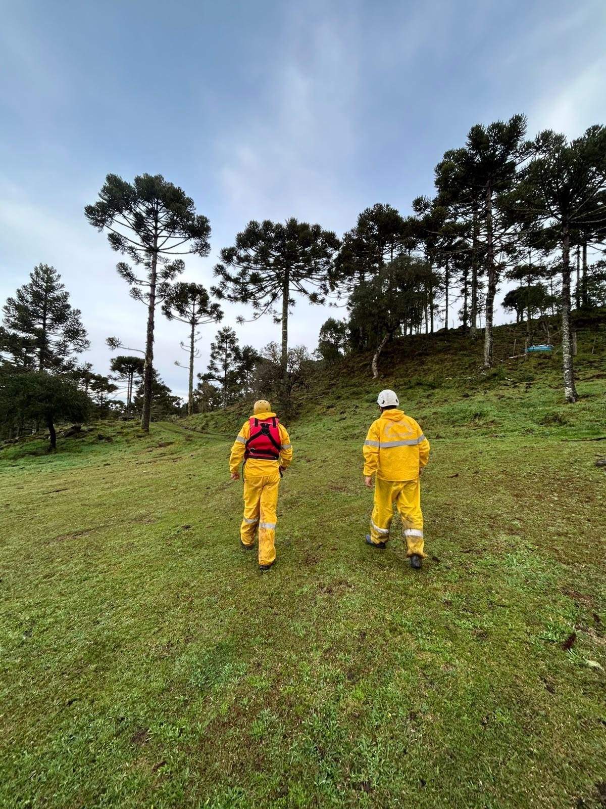 Local da queda de helic&oacute;ptero de Rick &eacute; de dif&iacute;cil acesso e exige caminhada de 3 horas