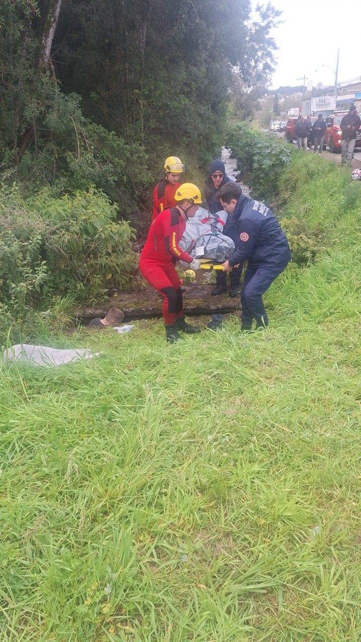 Corpo de &Eacute;dson Lu&iacute;s da Silva &eacute; encontrado ap&oacute;s temporal em Caxias do Sul