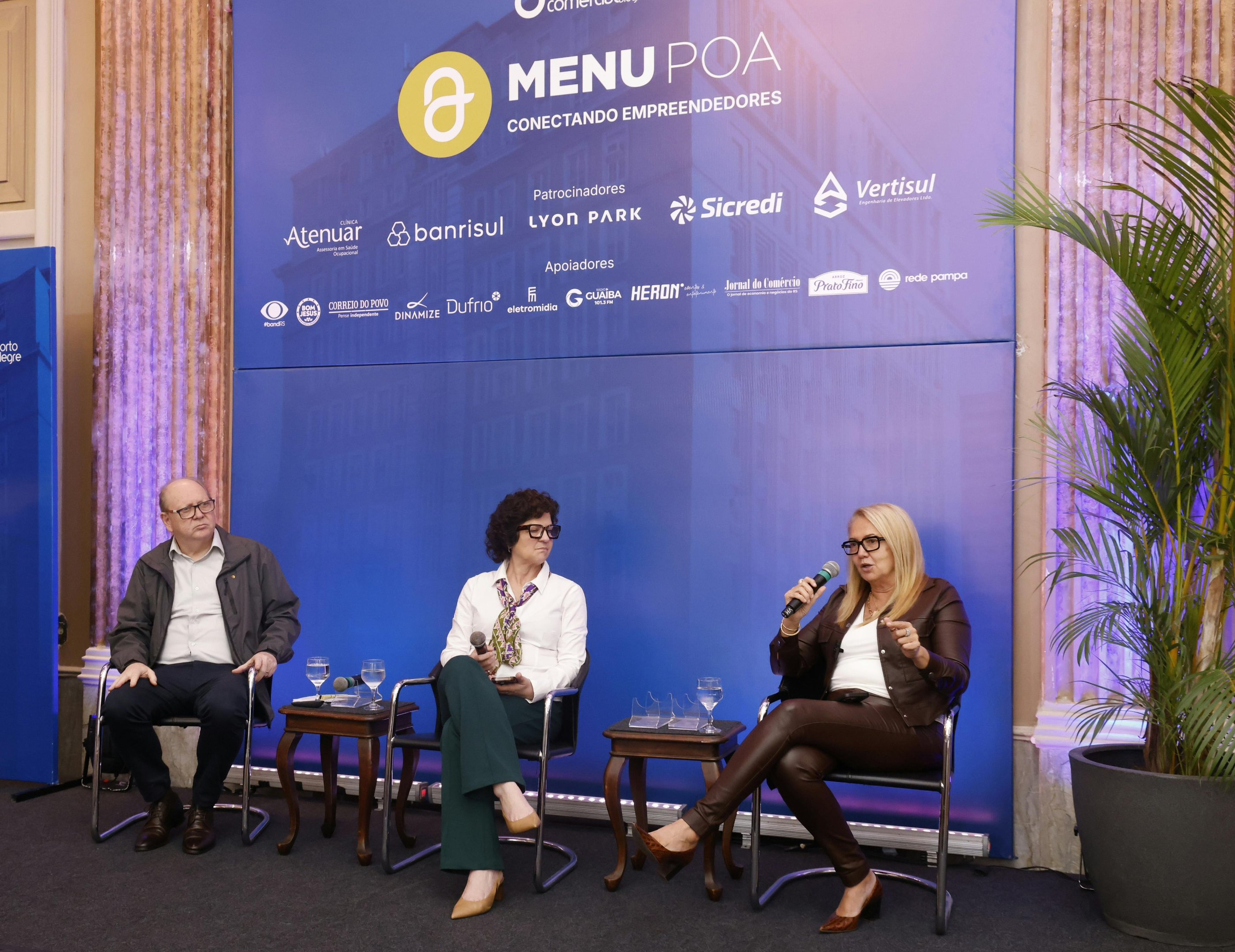 Evento foi nesta ter&ccedil;a-feira, no Sal&atilde;o Nobre do Pal&aacute;cio do Com&eacute;rcio, em Porto Alegre
