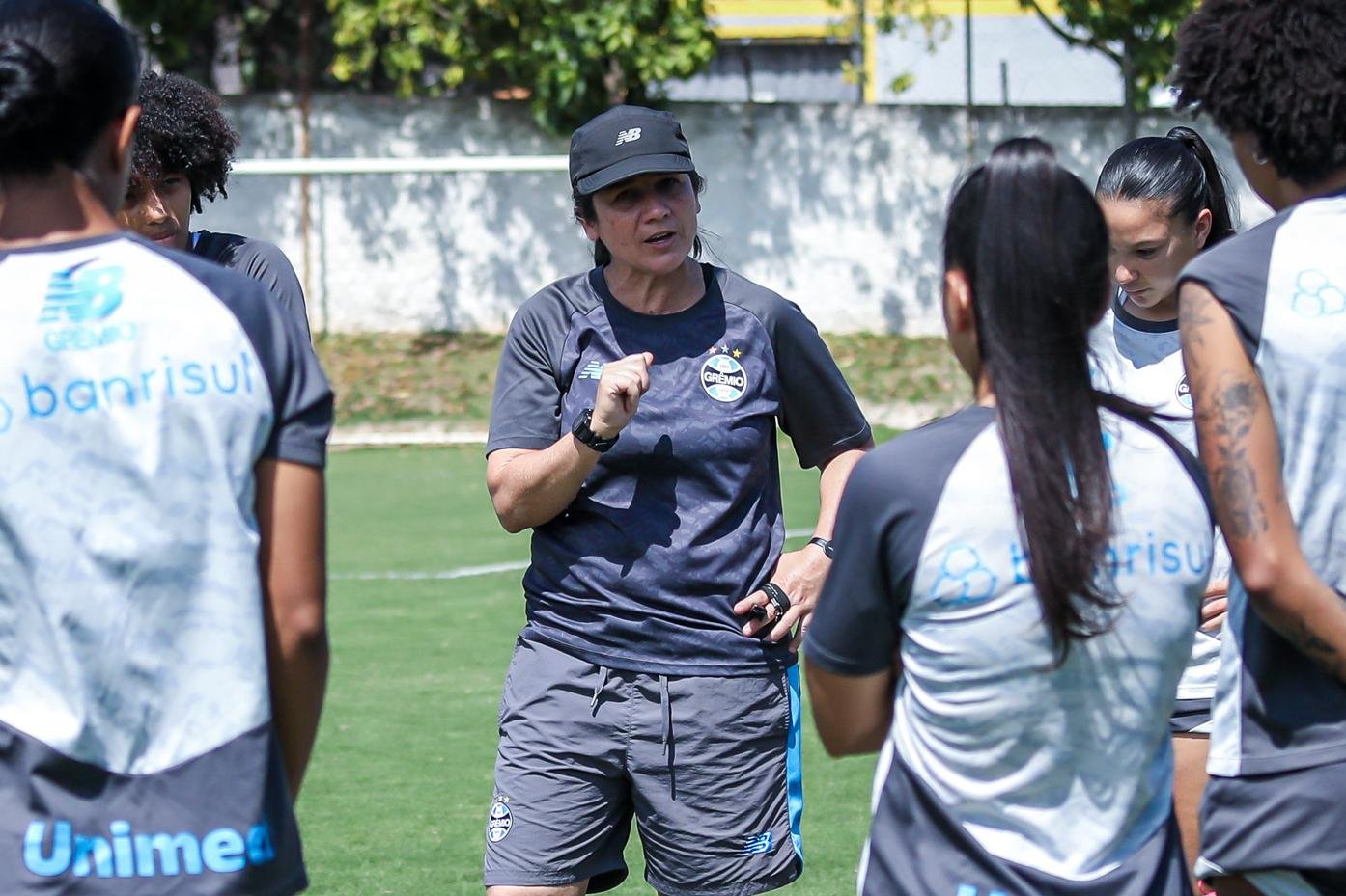 J&eacute;ssica chegou ao Gr&ecirc;mio em mar&ccedil;o deste ano e garantiu a classifica&ccedil;&atilde;o para as quartas de final do Brasileir&atilde;o