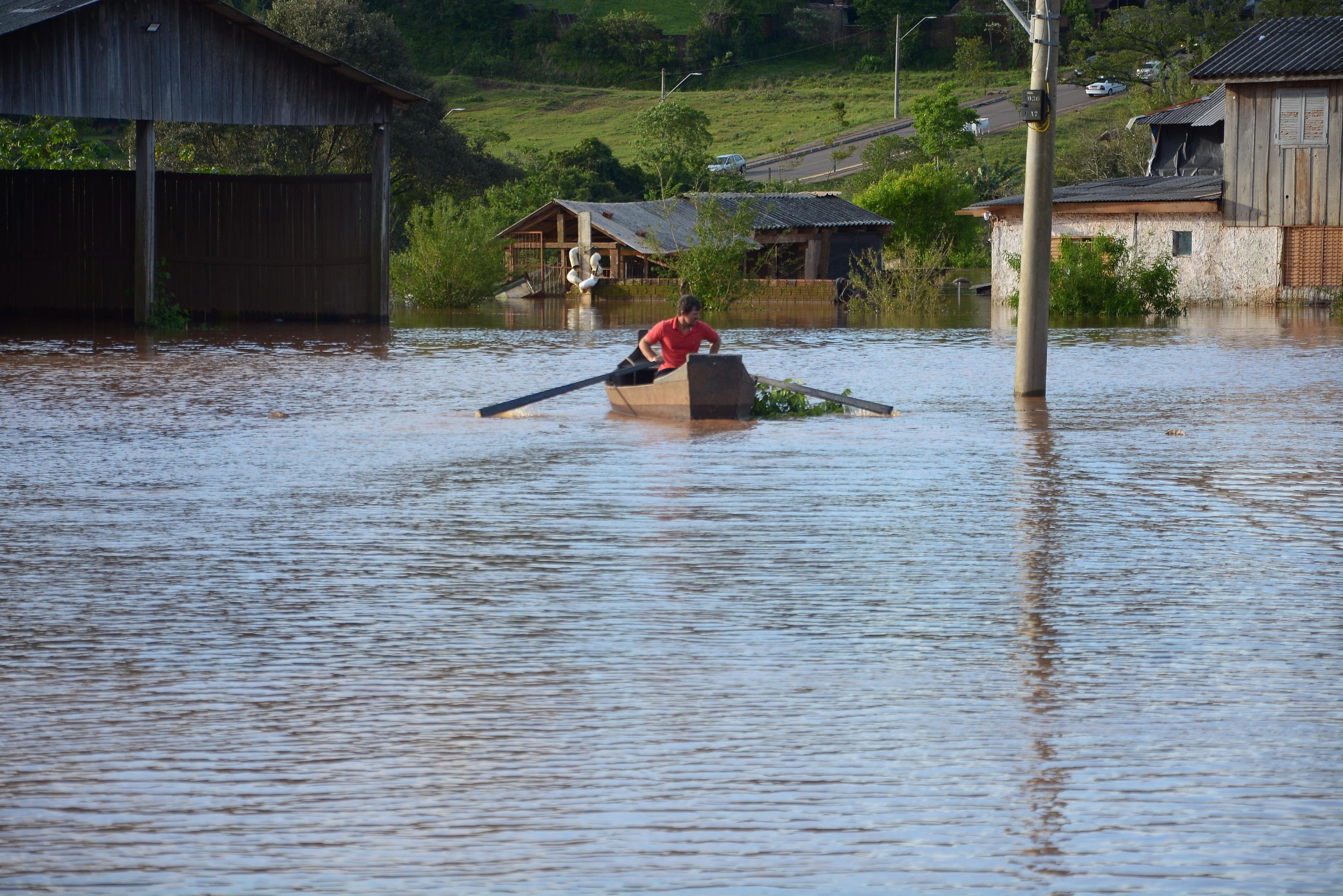 Eleva&ccedil;&atilde;o das &aacute;guas do Rio Taquari afetou atendimento de sa&uacute;de em Roca Sales