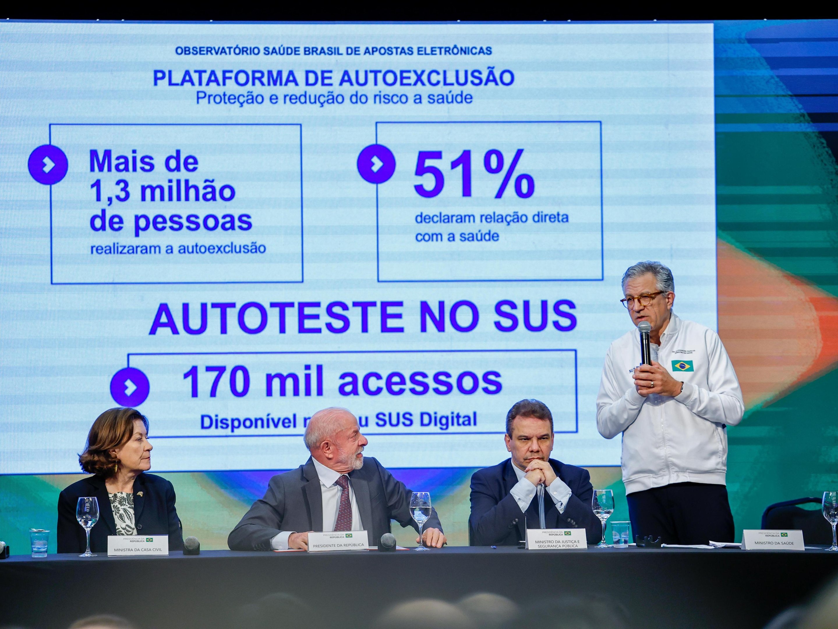 Padilha diz que custo social causado por bets &eacute; de R$ 38,8 bilh&otilde;es por ano