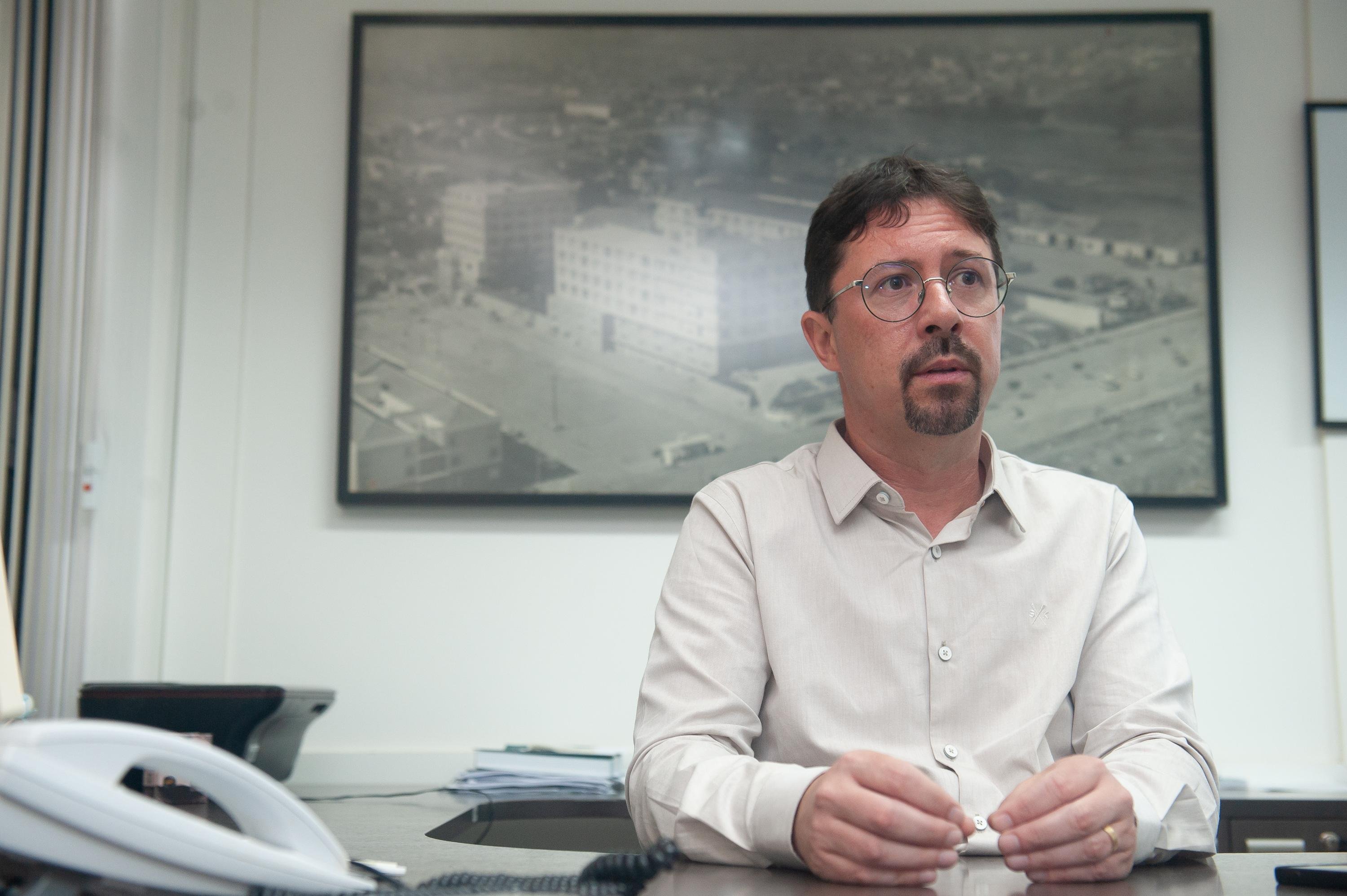 Felipe Proen&ccedil;o, secret&aacute;rio de Gest&atilde;o do Trabalho e da Educa&ccedil;&atilde;o na Sa&uacute;de, cumpre agenda em Porto Alegre com compromissos voltados &agrave; forma&ccedil;&atilde;o e qualifica&ccedil;&atilde;o de profissionais de sa&uacute;de