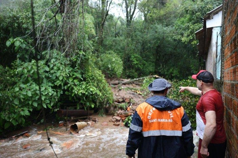 Santa Maria foi o munic&iacute;pio com mais pessoas prejudicadas, com 10 mil afetados