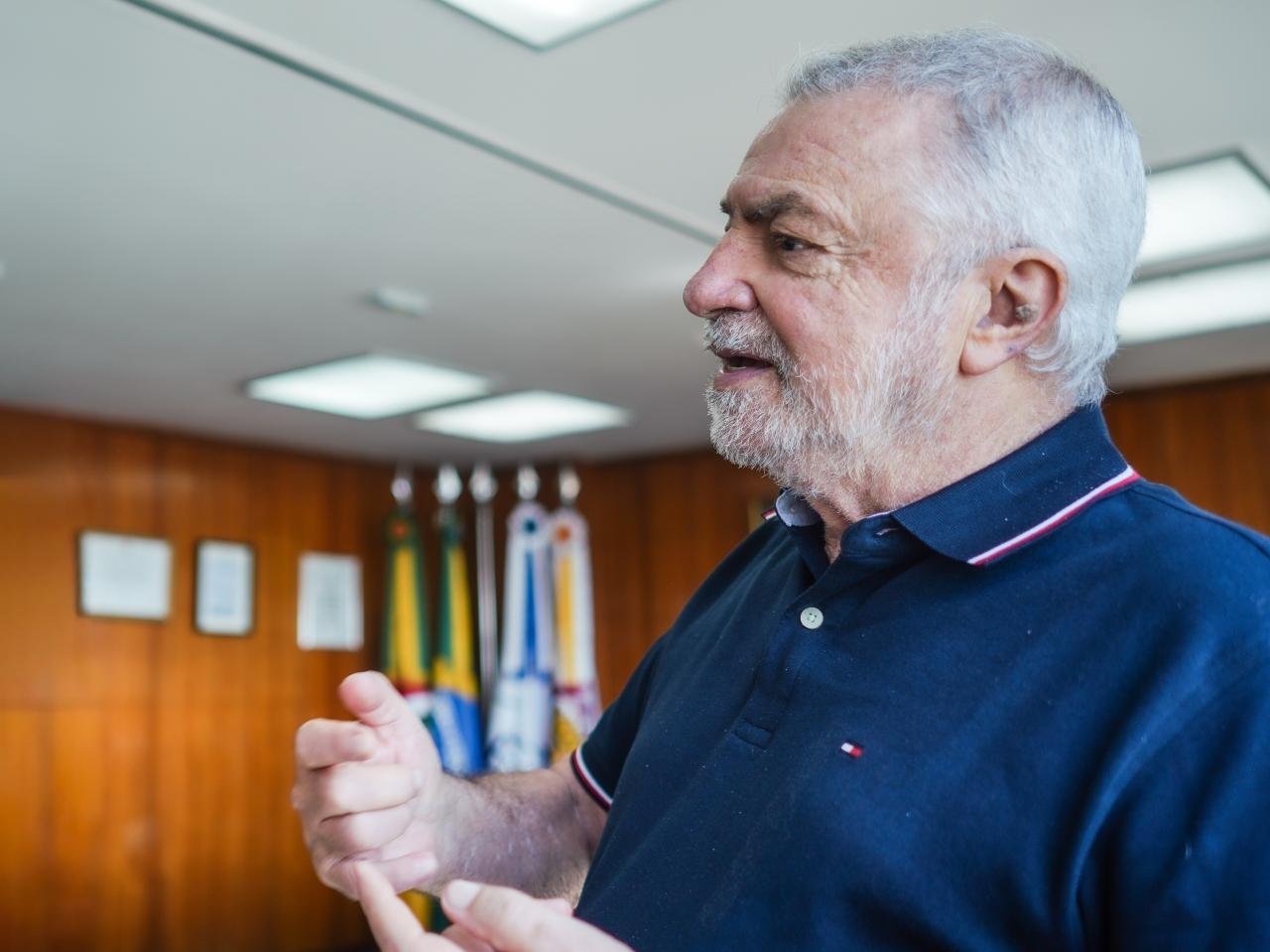 Valduga tamb&eacute;m teve atua&ccedil;&atilde;o na comunica&ccedil;&atilde;o institucional