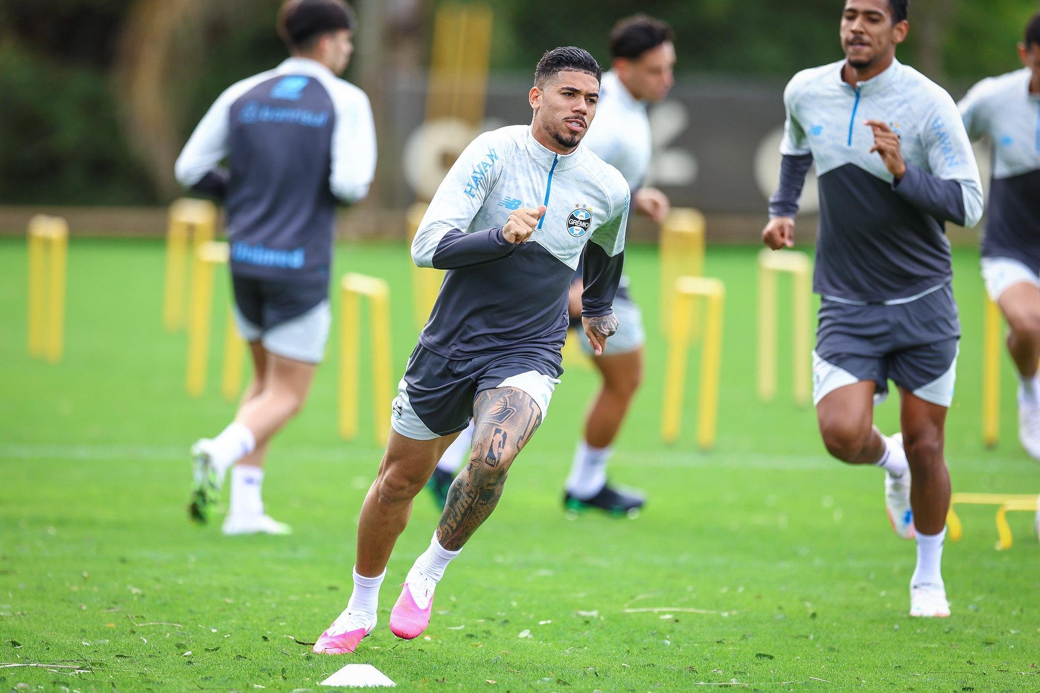 Diego Caito est&aacute; mais pr&oacute;ximo de voltar aos gramados