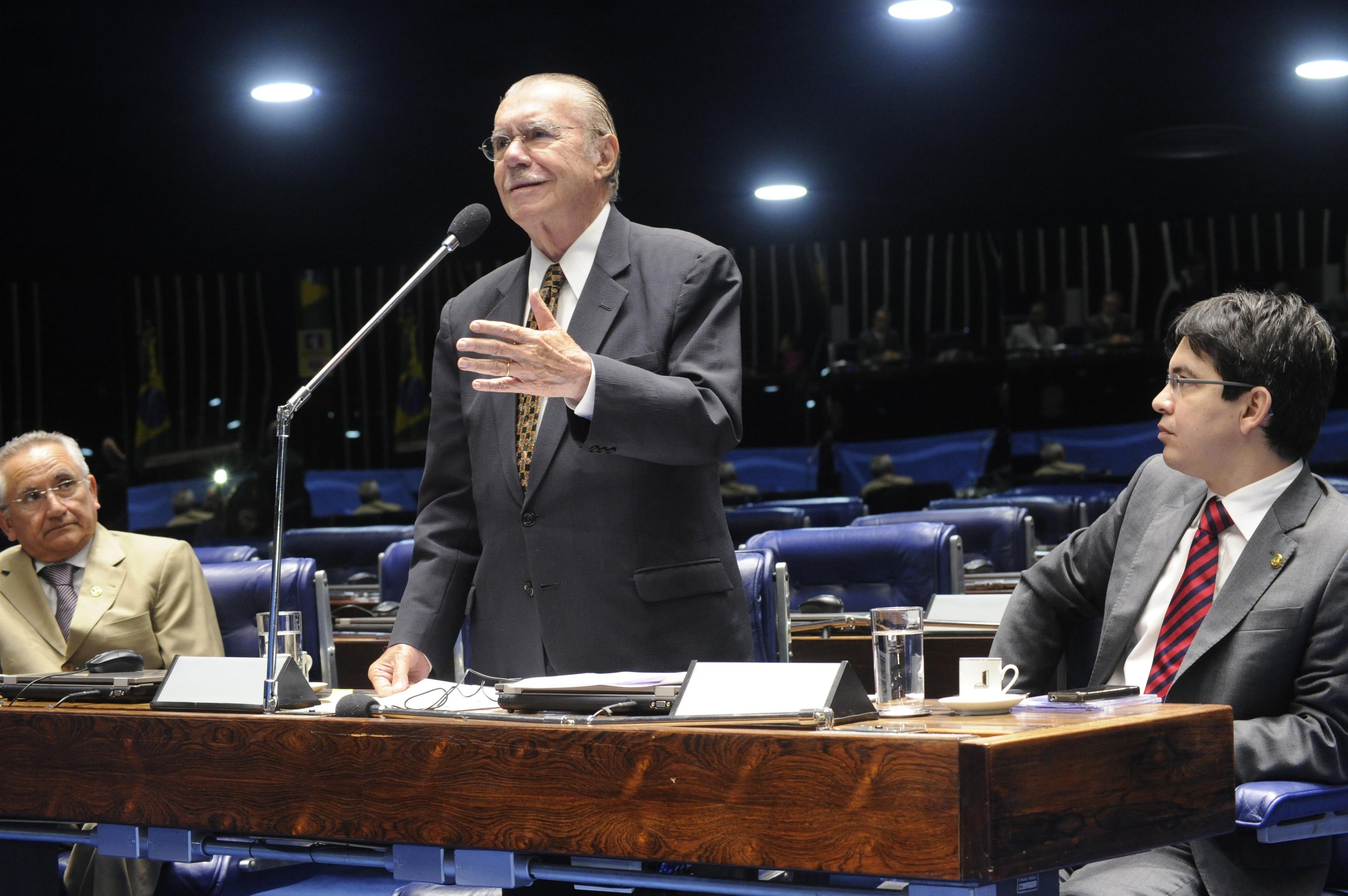 Lula visita José Sarney em São Luís e tem conversa breve com ex-presidente