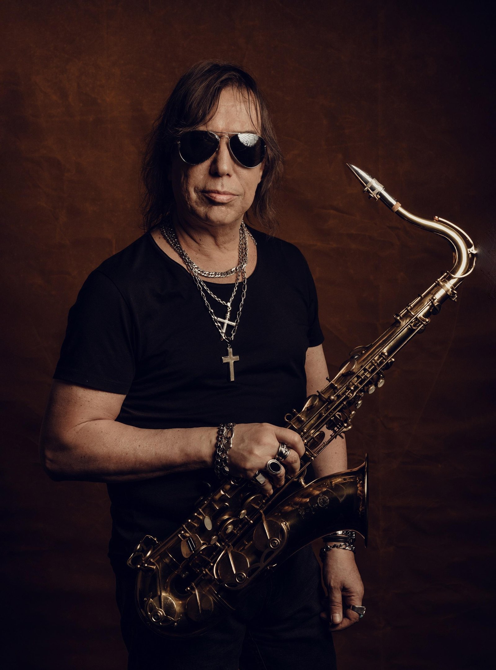 O saxofonista Beto Saroldi se apresenta com Funk Brothers