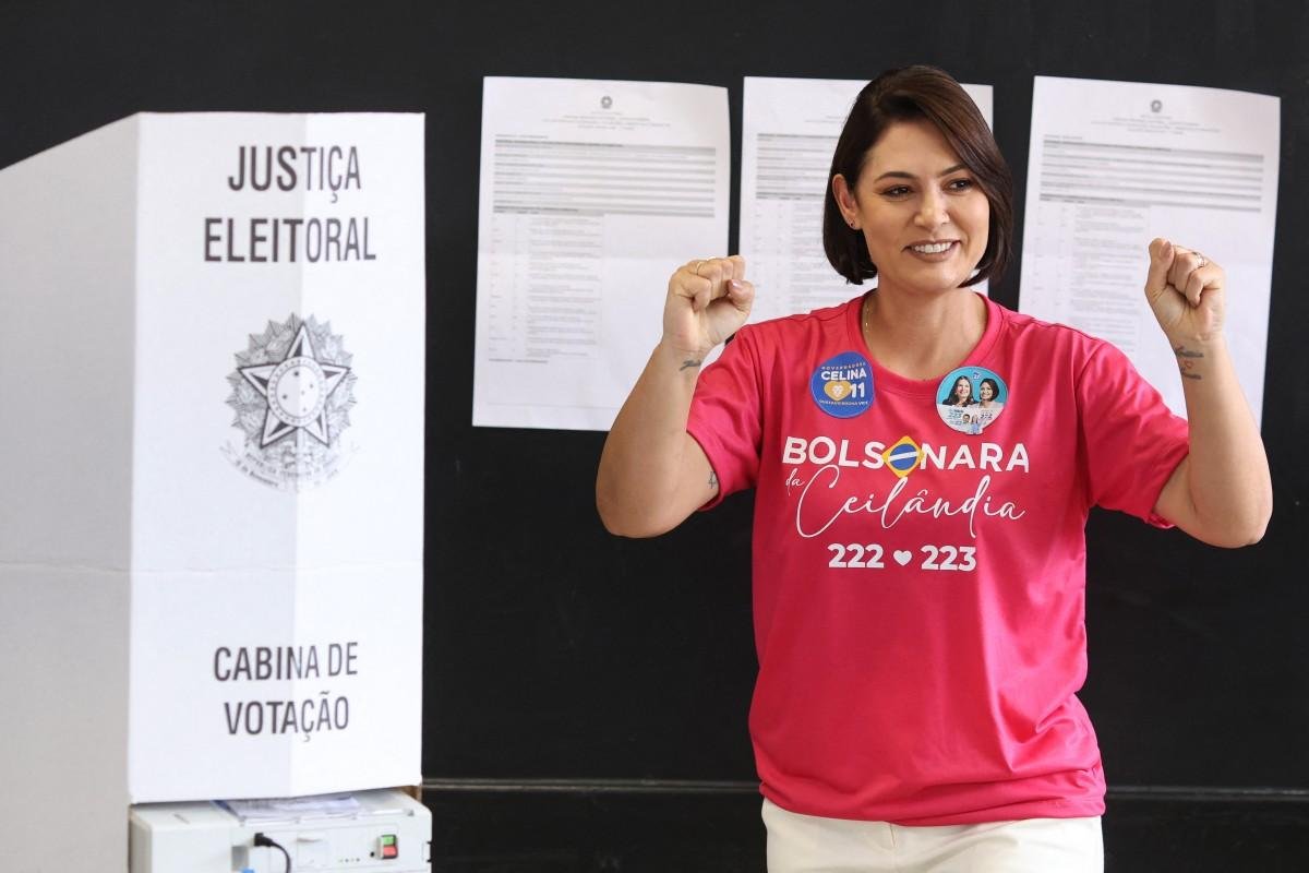 Michelle Bolsonaro foi hostilizada por eleitores no Lago Norte, em Bras&iacute;lia