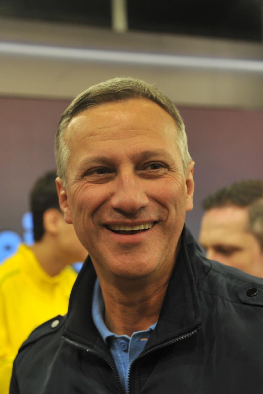 Mais cedo, ainda durante o domingo, Sanderson esteve no Correio do Povo e na R&aacute;dio Gua&iacute;ba