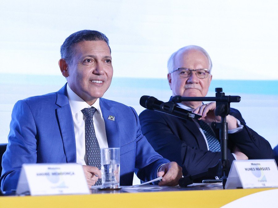 Proposta do ministro André Mendonça previa suspensão de canais com mais de 200 mil seguidores