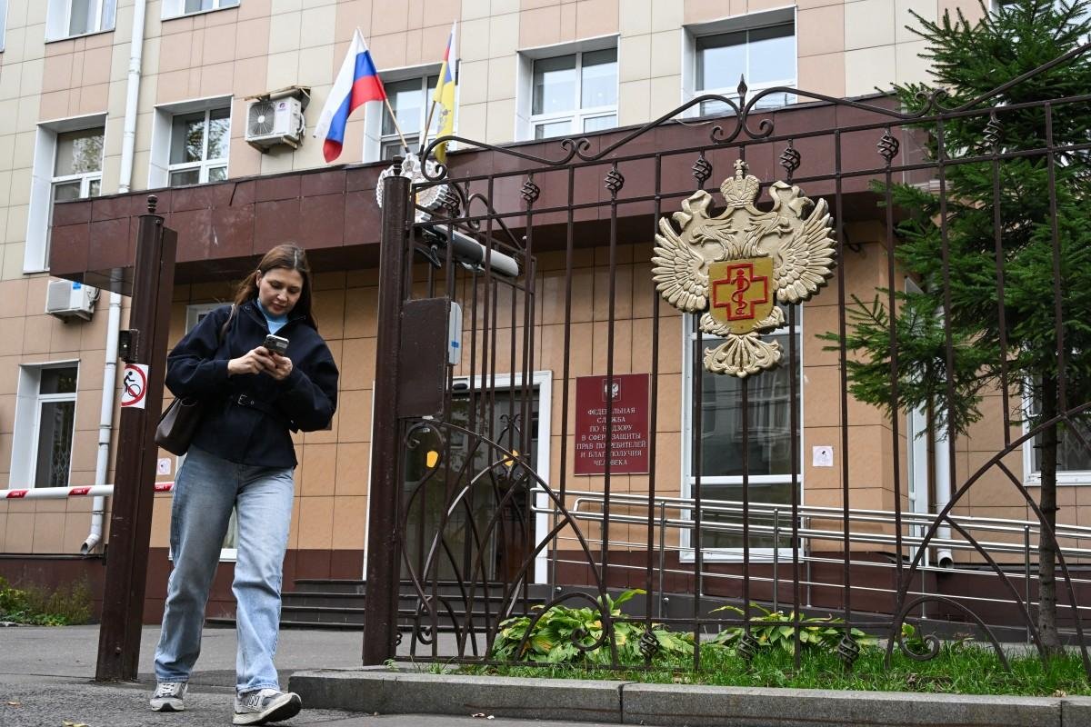 Funcion&aacute;ria de instituto na Sib&eacute;ria faleceu por pneumonia de etiologia indeterminada, garantem autoridades russas