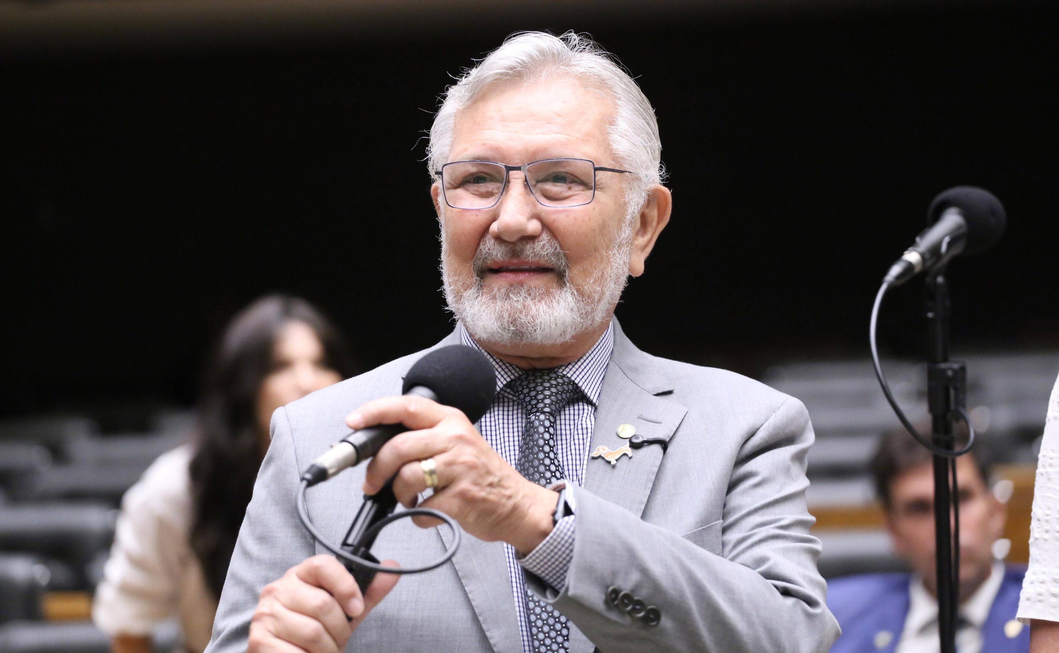 Luiz Carlos Busato, do Uni&atilde;o Brasil, foi reeleito deputado federal com 60.127 votos