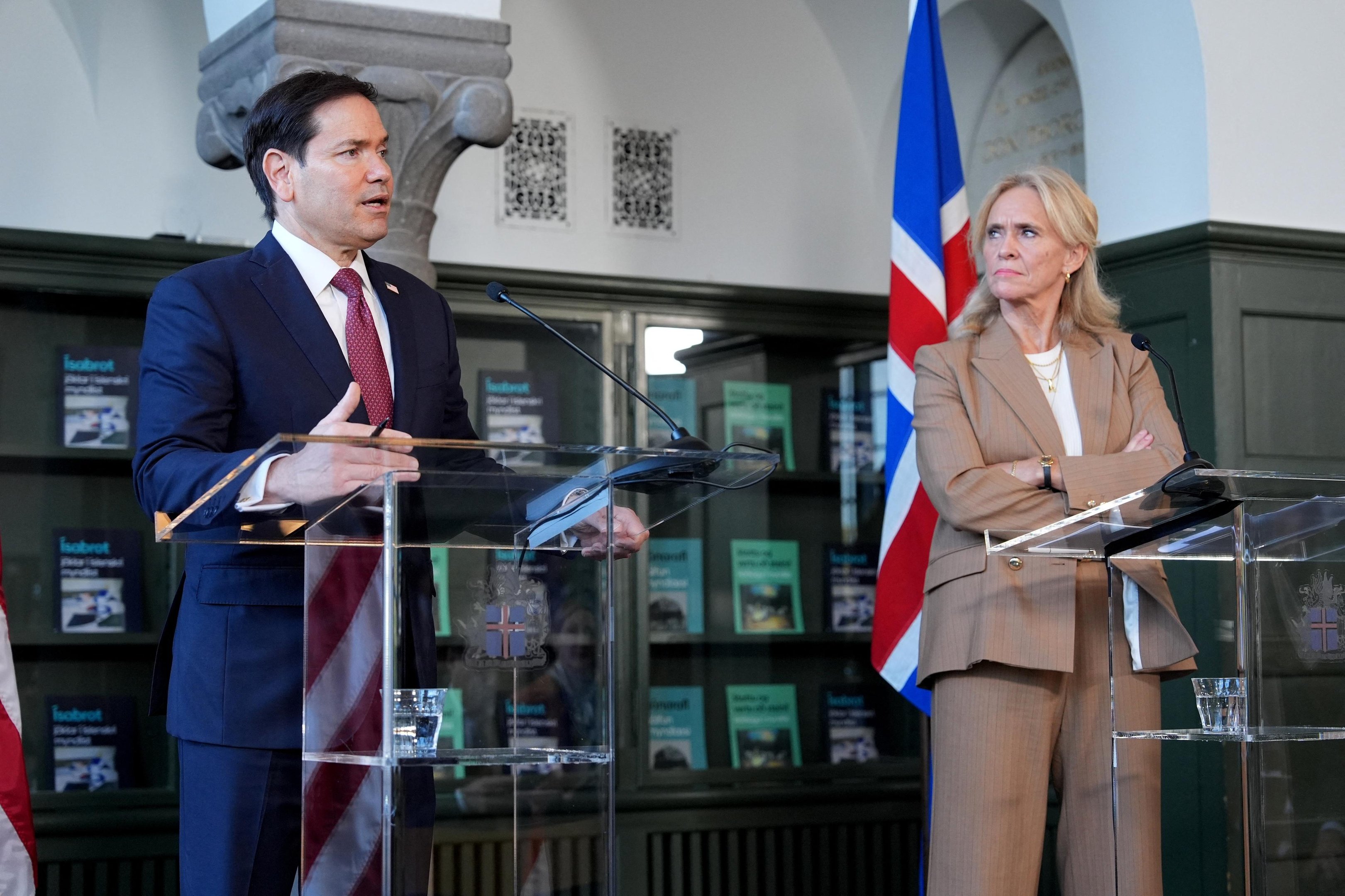 Marco Rubio afirma que Isl&acirc;ndia &eacute; um posto avan&ccedil;ado&nbsp;para a seguran&ccedil;a