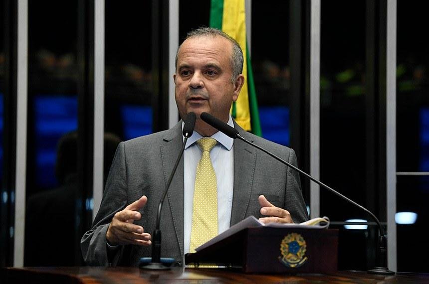Nos bastidores, comenta-se que Marinho poderia concorrer &agrave; presid&ecirc;ncia do Senado