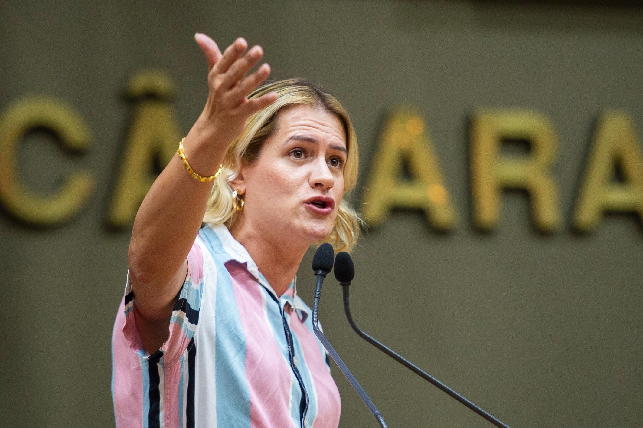 Natasha Ferreira (PT) foi a primeira travesti eleita para a Assembleia Legislativa