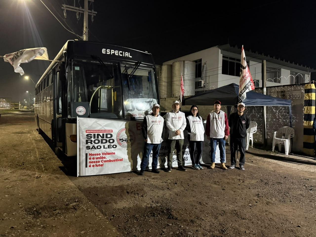 A mobiliza&ccedil;&atilde;o compromete a opera&ccedil;&atilde;o da empresa e expressa a insatisfa&ccedil;&atilde;o dos rodovi&aacute;rios