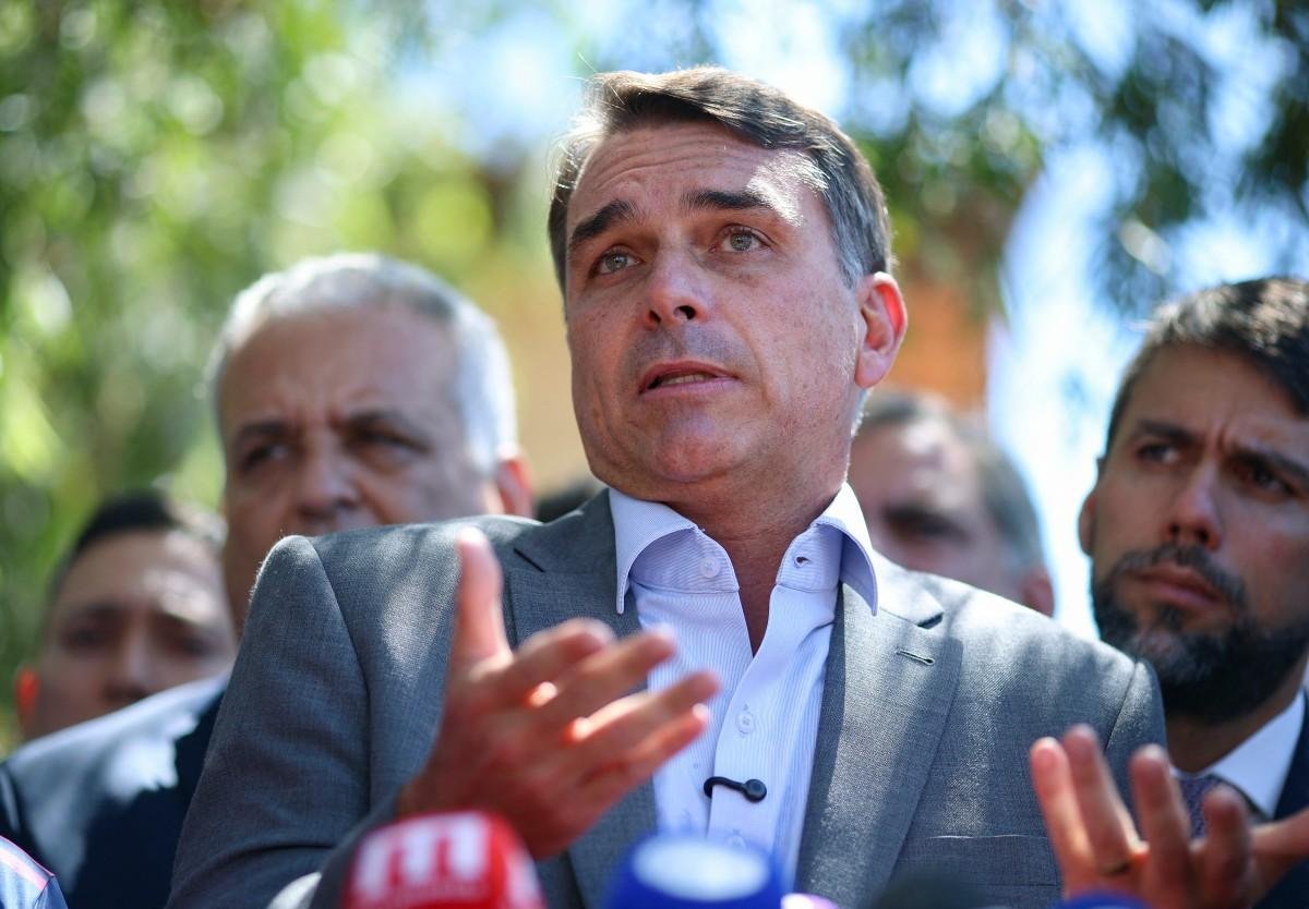 Fl&aacute;vio agradeceu ao apoio e disse que a elei&ccedil;&atilde;o do Congresso indica a escolha de um presidente da Rep&uacute;blica de direita