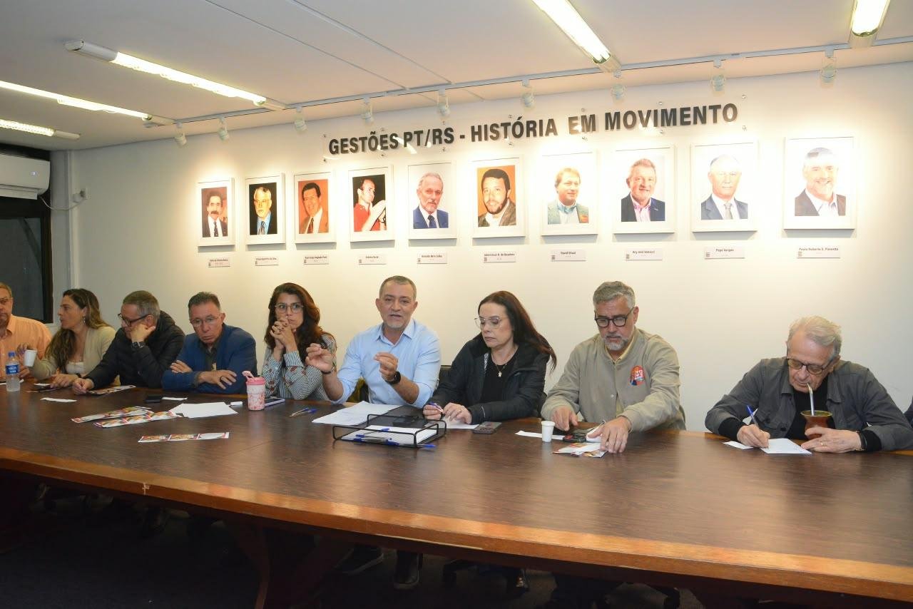 Integrantes da chapa se reuniram nesta quinta-feira