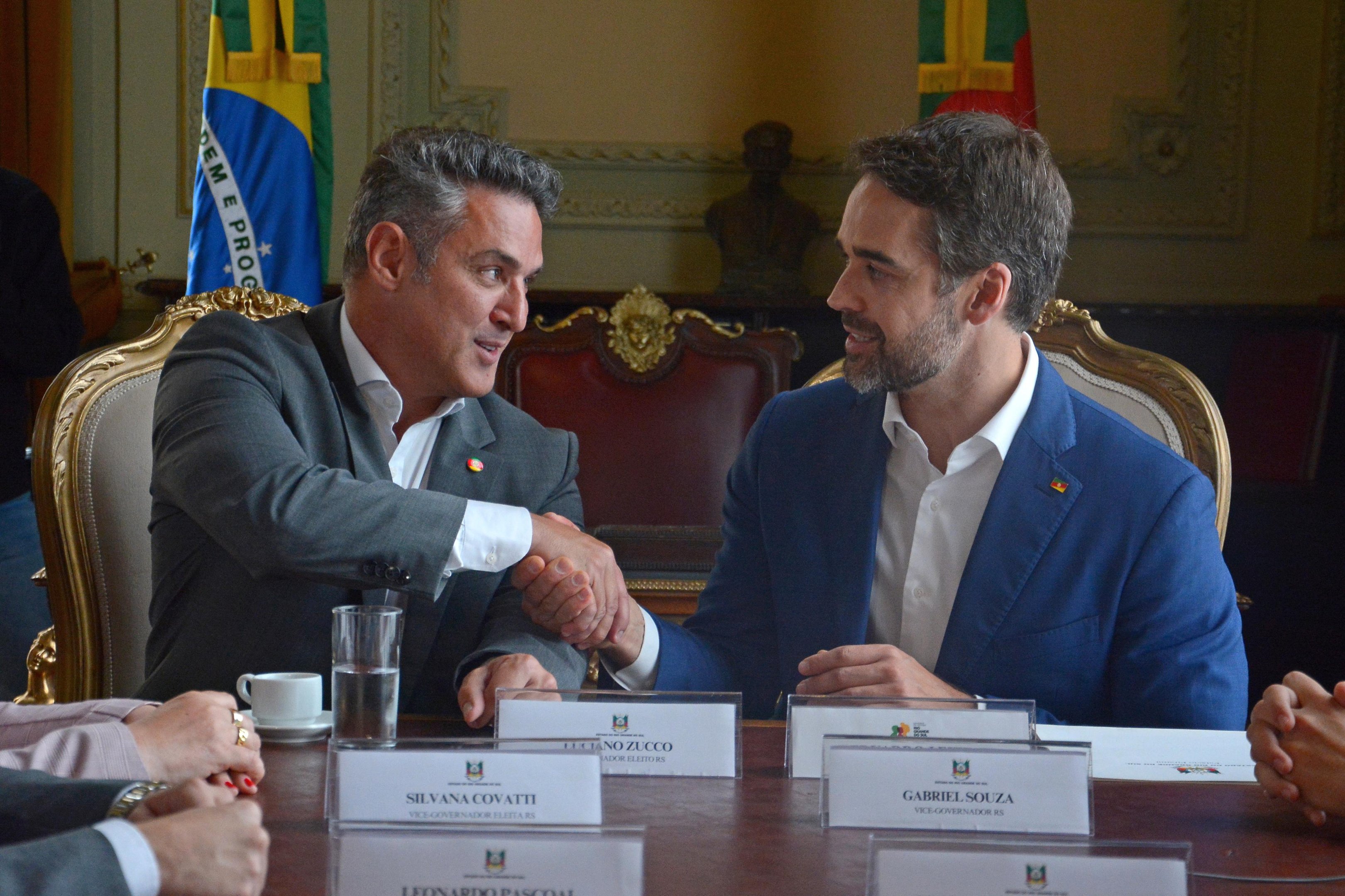 Zucco e Leite durante primeira reuni&atilde;o oficial de transi&ccedil;&atilde;o
