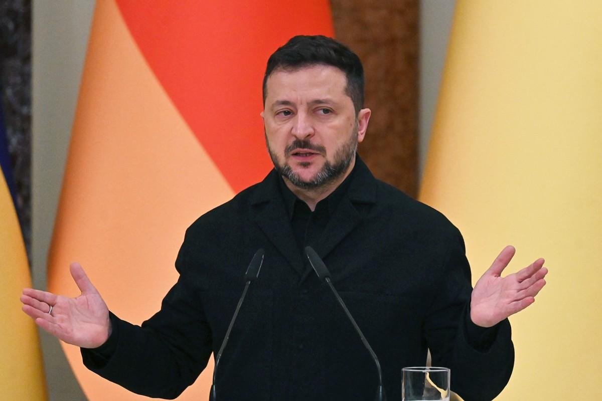 Zelensky responde Trump sobre escolha de governante