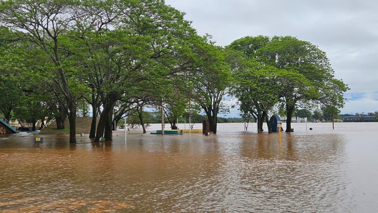 Defesa Civil de Itaqui informa que 192 pessoas foram afetadas pela cheia do rio Uruguai