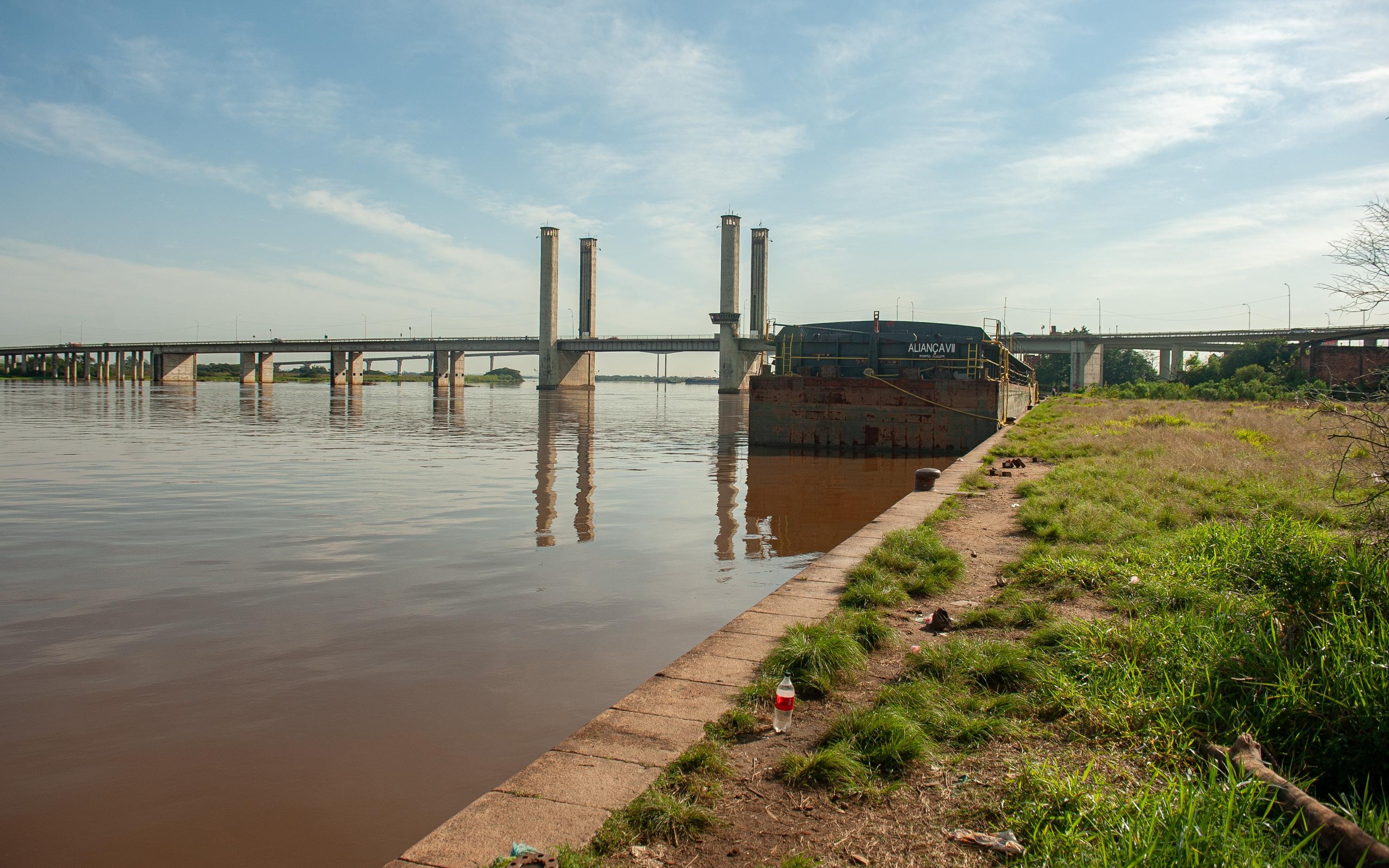 Terminal arrematado fica nas proximidades da Ponte do Gua&iacute;ba