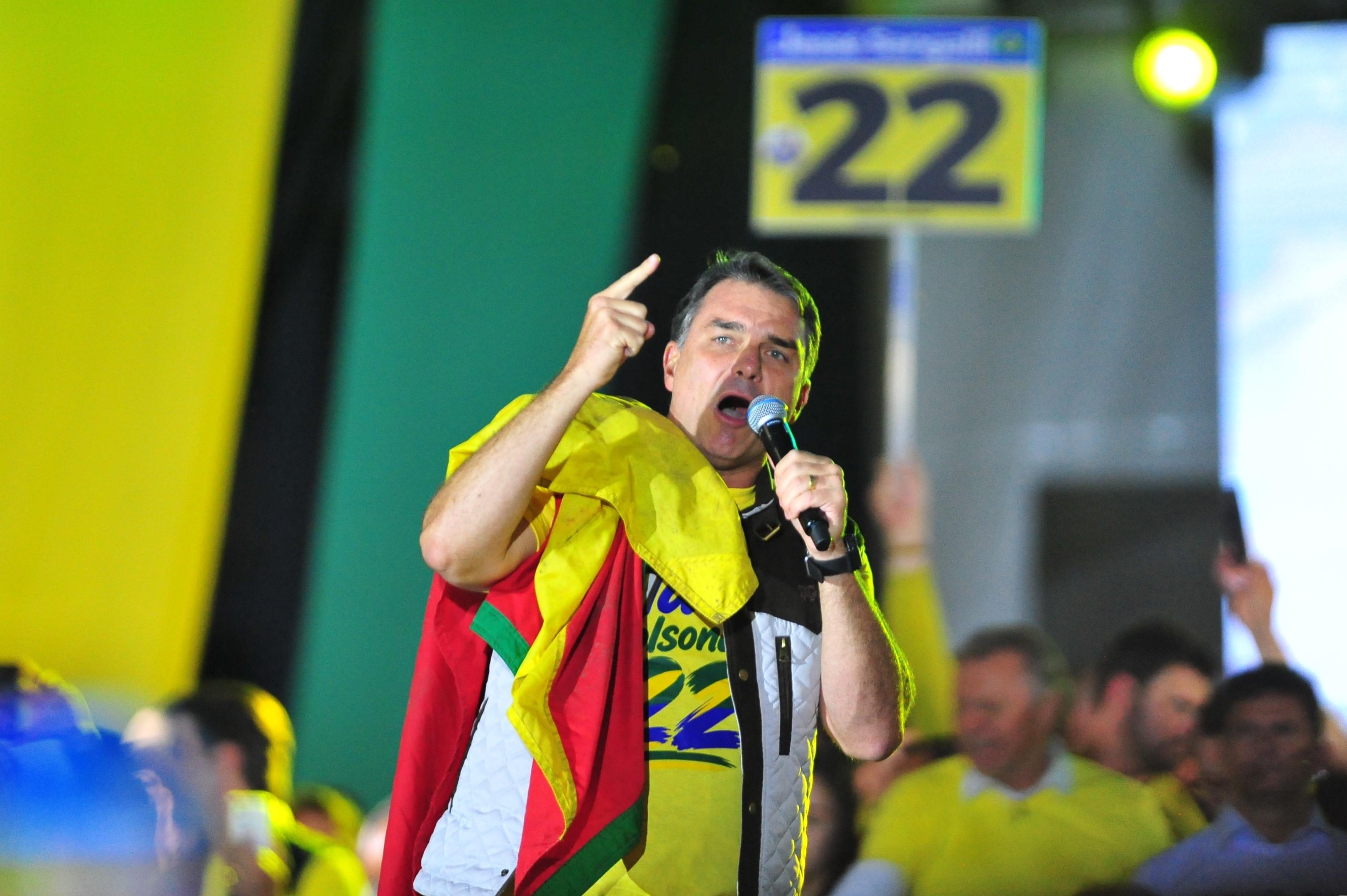 Seguran&ccedil;a foi a grande bandeira do discurso de Fl&aacute;vio Bolsonaro