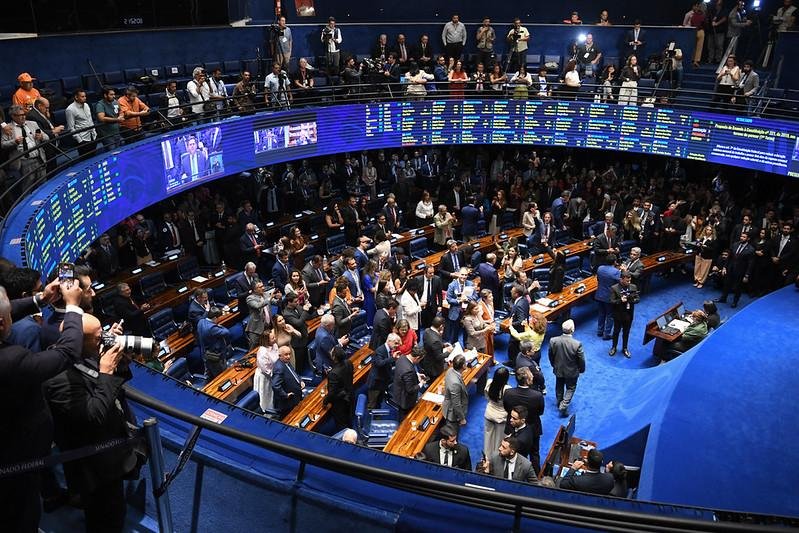 Oposicionistas mencionaram a necessidade de olhar tamb&eacute;m para o empregador