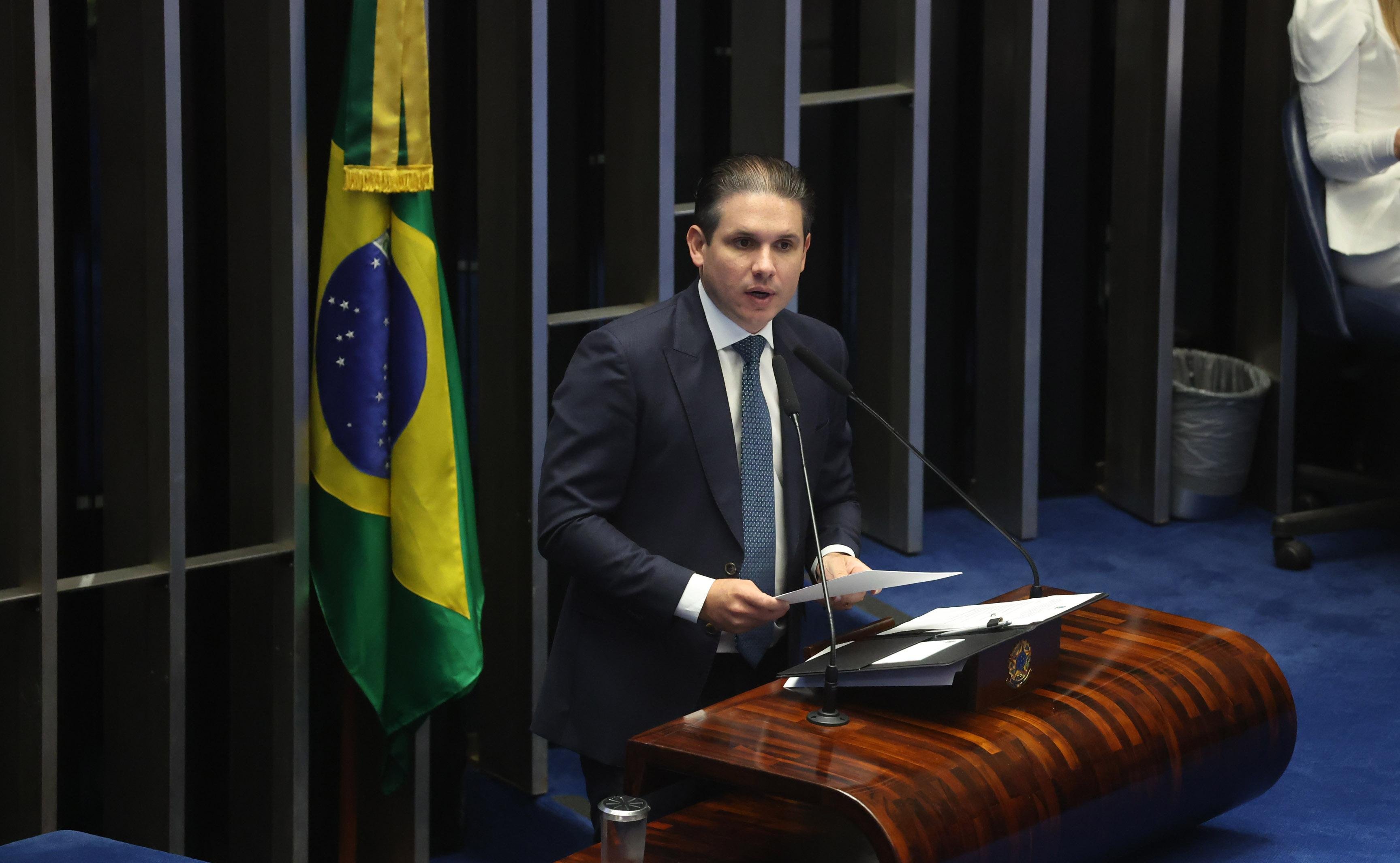 PSB e PDT declaram apoio à reeleição de Hugo Motta 