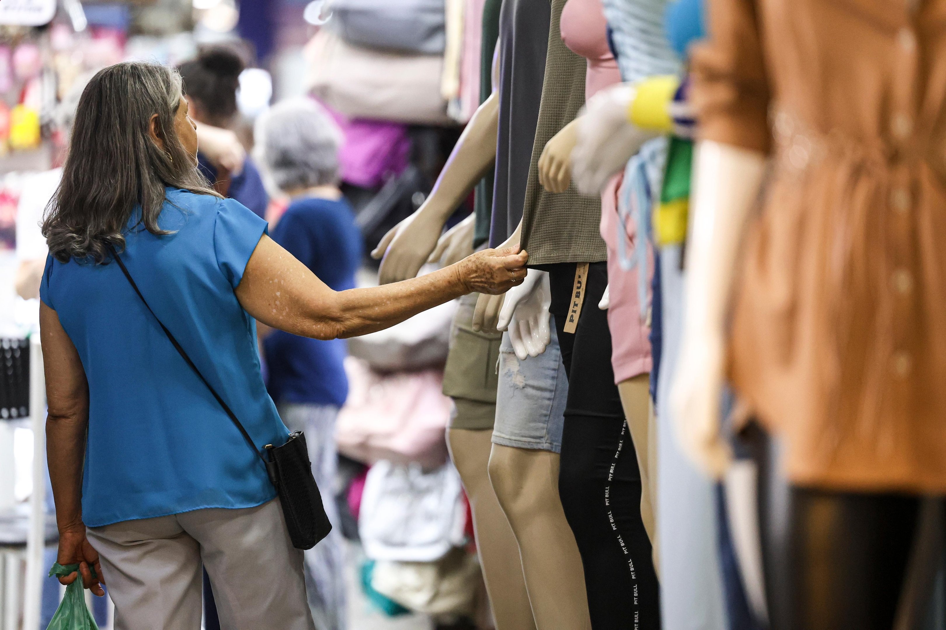 Brasil deve voltar a ser 8ª maior economia do mundo em 2027, prevê FMI