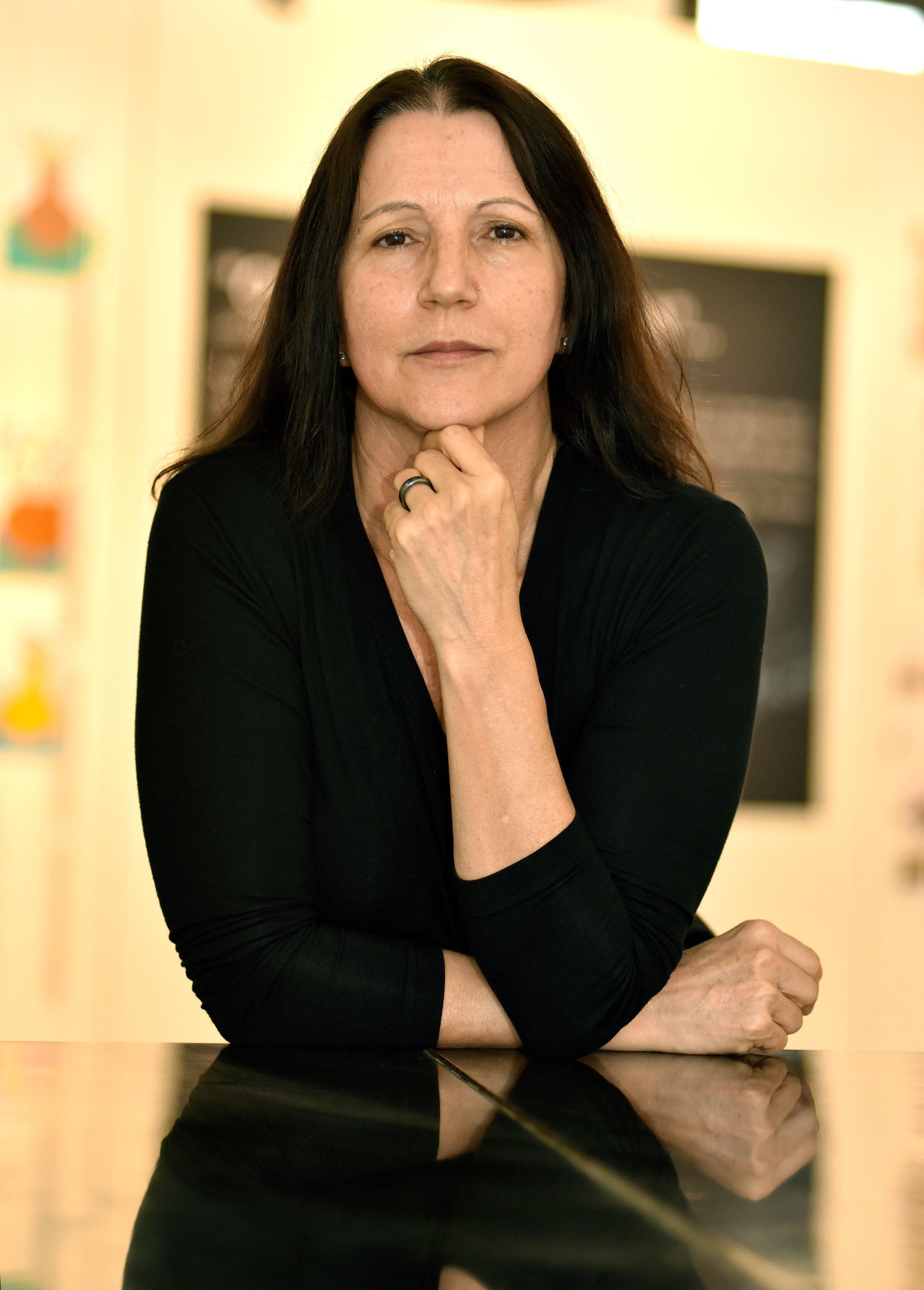 Marli Silveira &eacute; a autora do livro &lsquo;Corpos Ardidos&rsquo; (ed. Besti&aacute;rio)