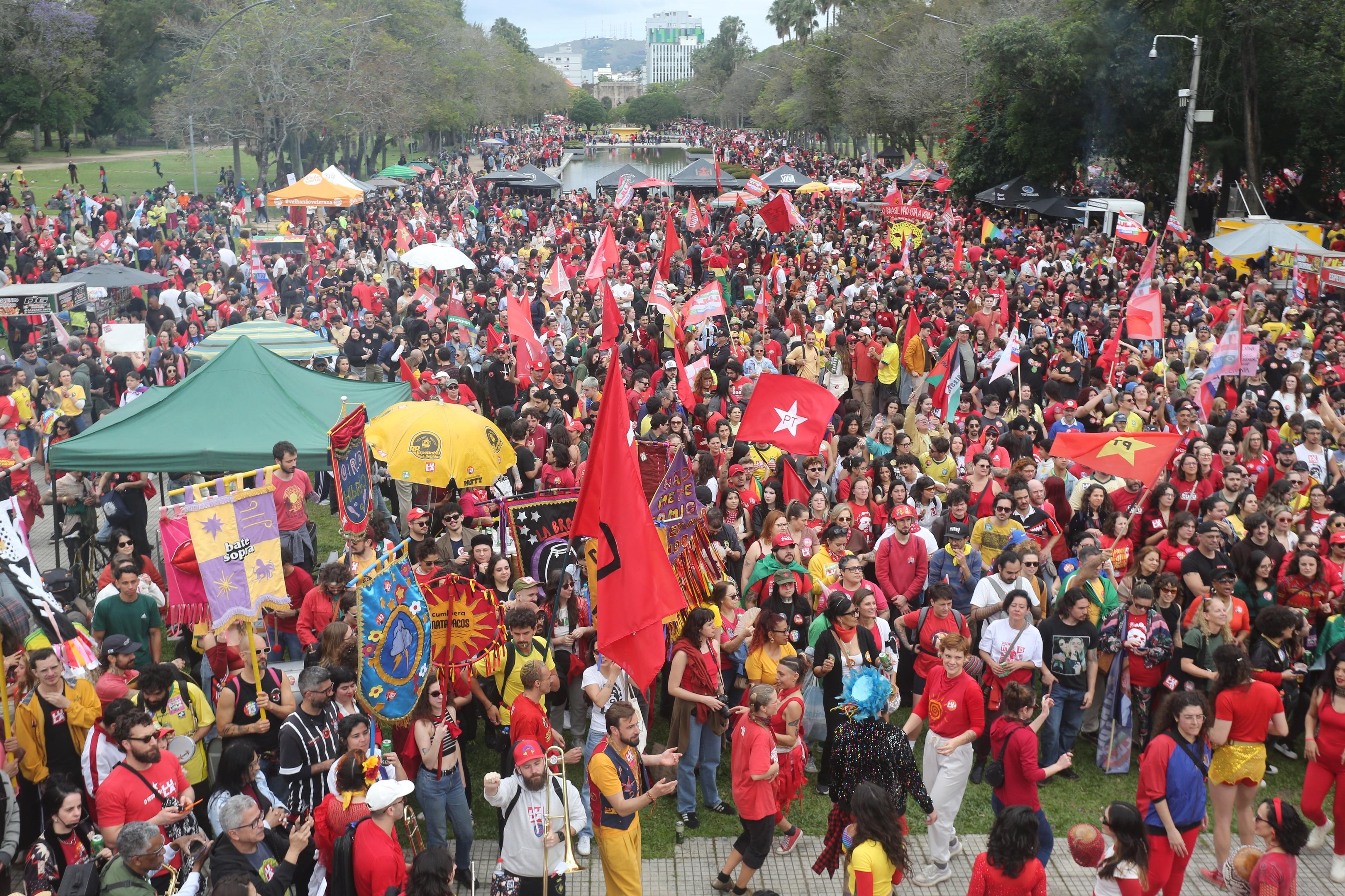 Neste domingo ocorreram mobiliza&ccedil;&otilde;es, como em Porto Alegre