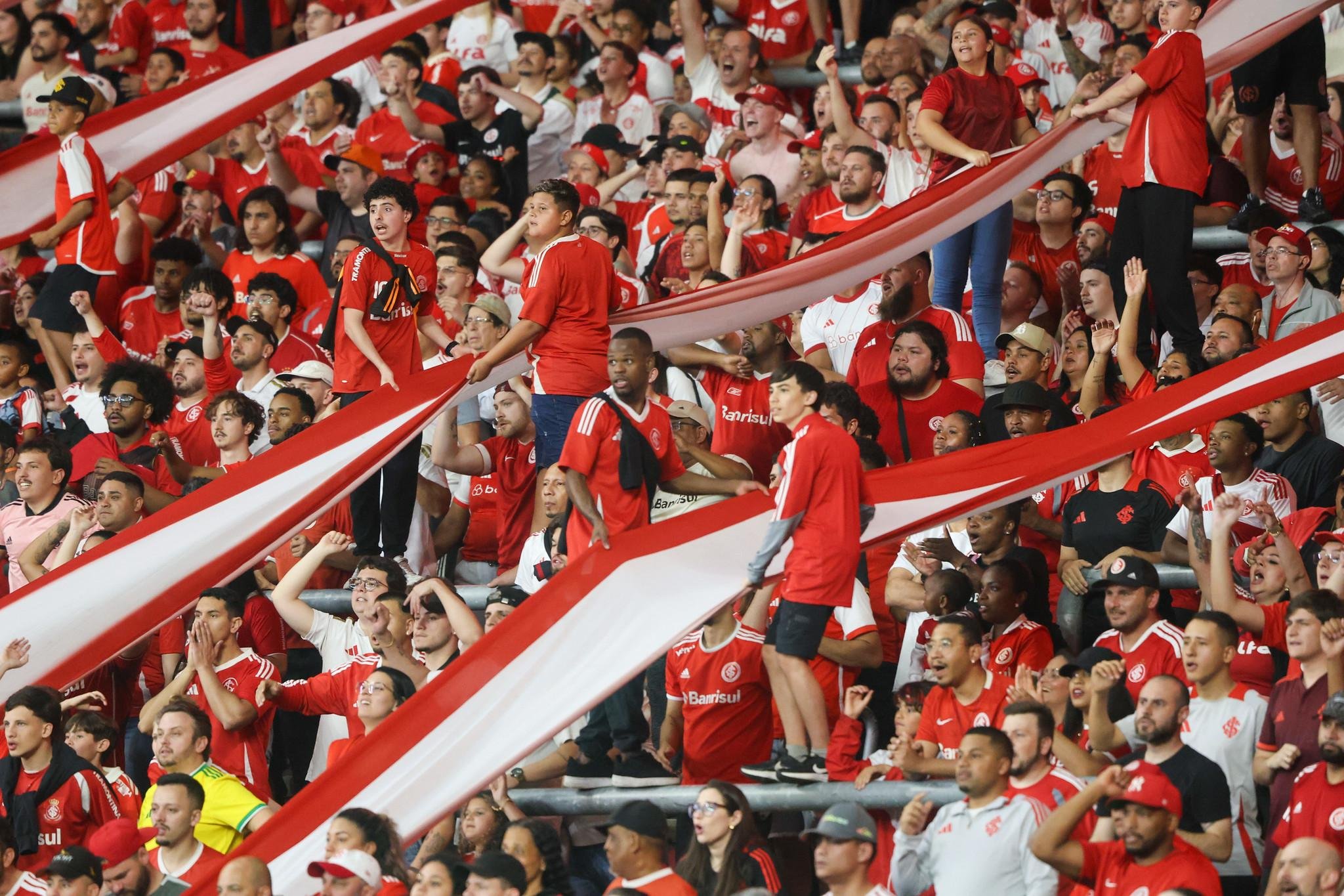 Inter far&aacute; promo&ccedil;&atilde;o de ingressos para tentar lotar o Beira-Rio