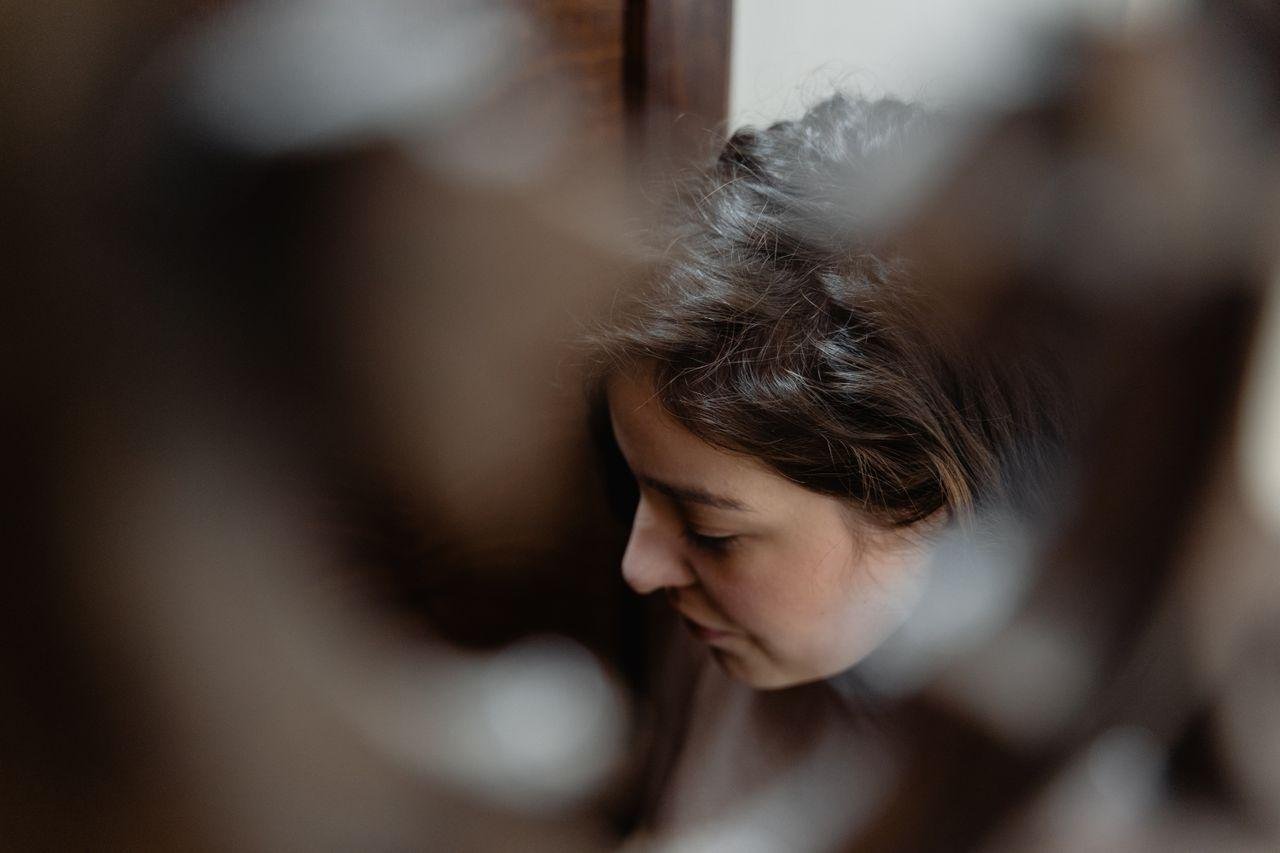 Mudan&ccedil;as na frequ&ecirc;ncia e na intensidade da menstrua&ccedil;&atilde;o ap&oacute;s os 40 anos podem fazer parte da transi&ccedil;&atilde;o para a menopausa, mas algumas altera&ccedil;&otilde;es exigem avalia&ccedil;&atilde;o m&eacute;dica