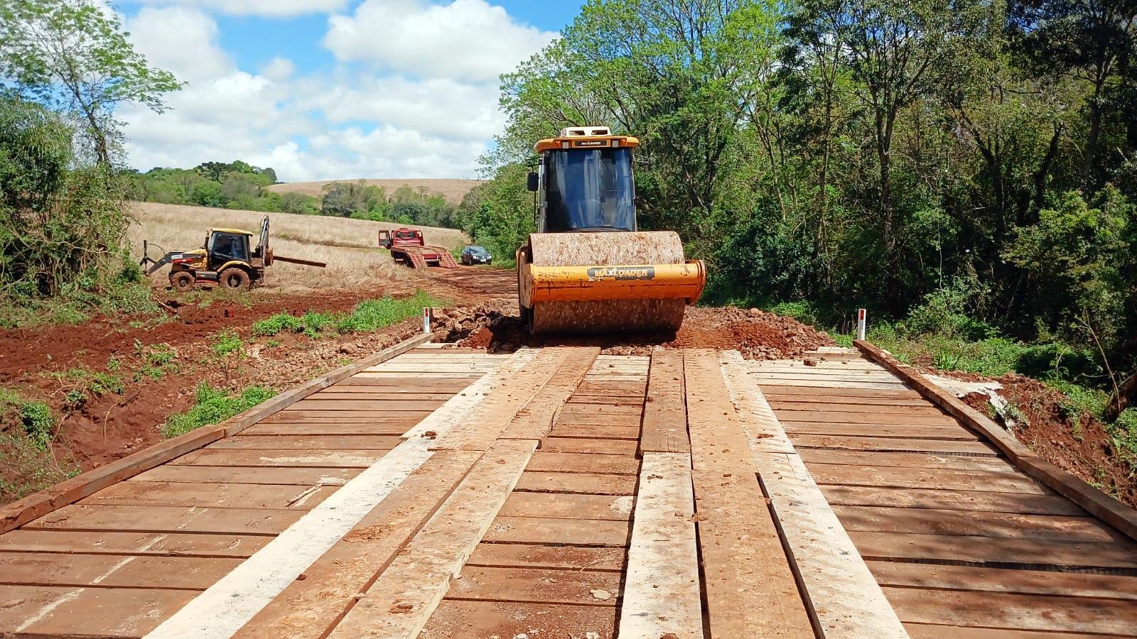 Construção da nova ponte na divisa de Santo Antônio do Planalto com Ernestina é concluída e tráfego é liberado