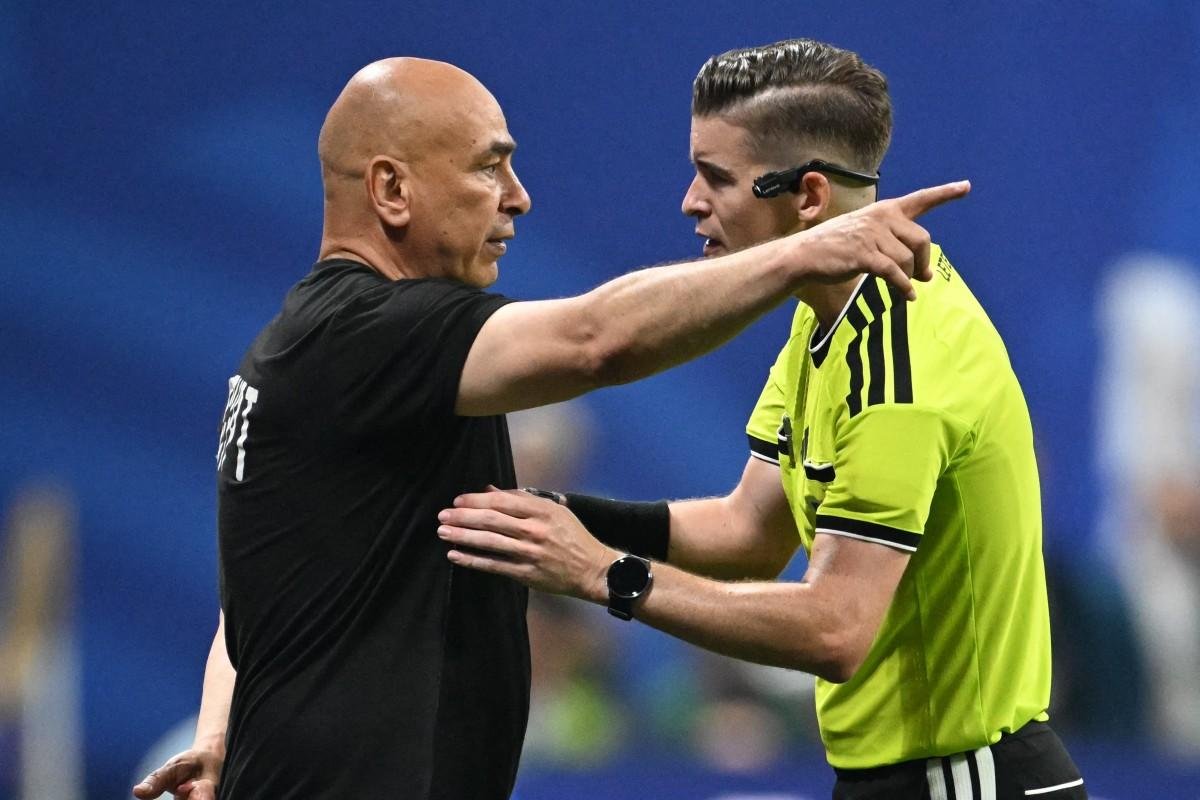 T&eacute;cnico eg&iacute;pcio disse que o Mundial estava "direcionado" a favor da Argentina