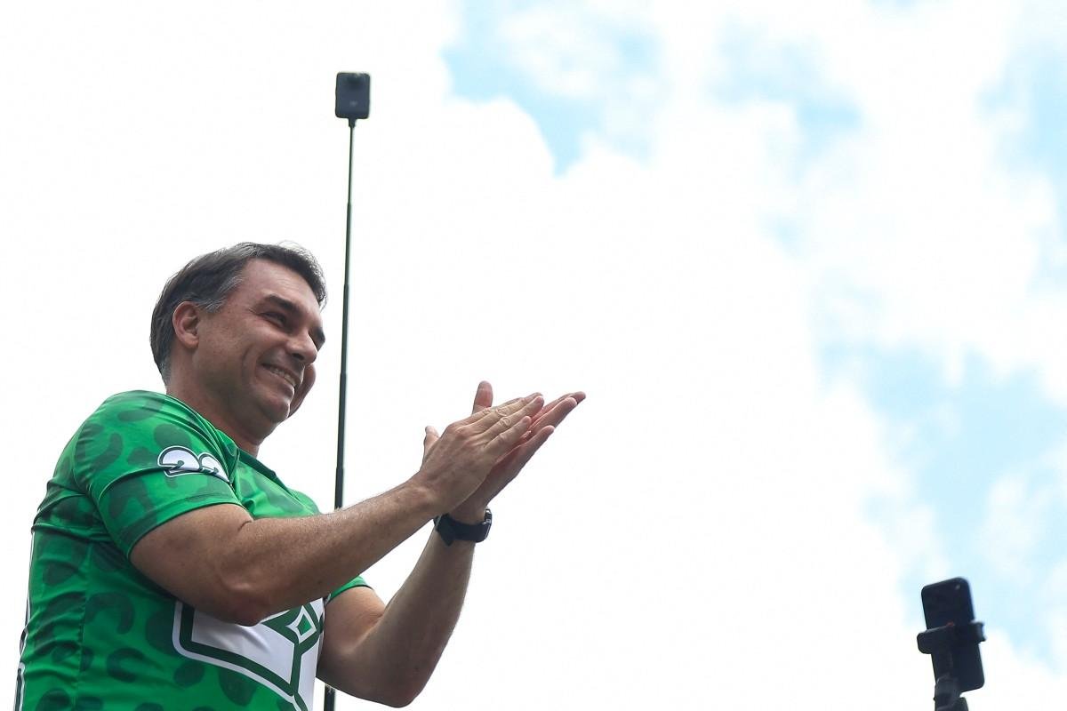 Flávio Bolsonaro promete ressuscitar Perse: 
