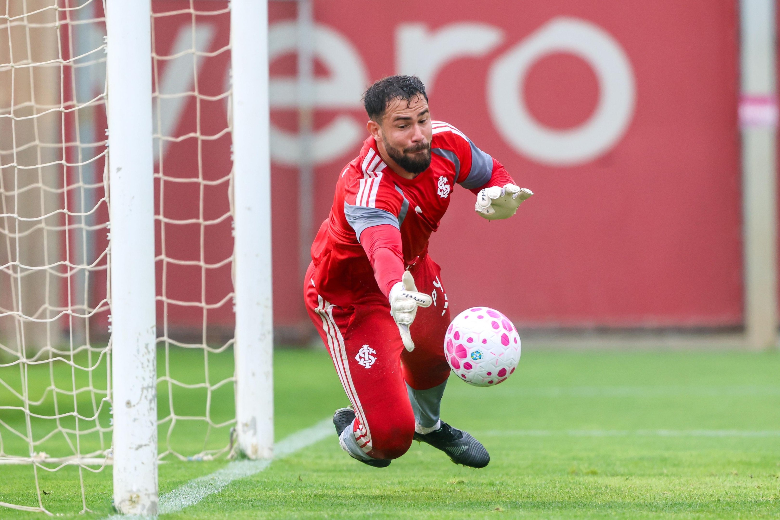 Matheus Cunha n&atilde;o deve jogar mais pelo Inter