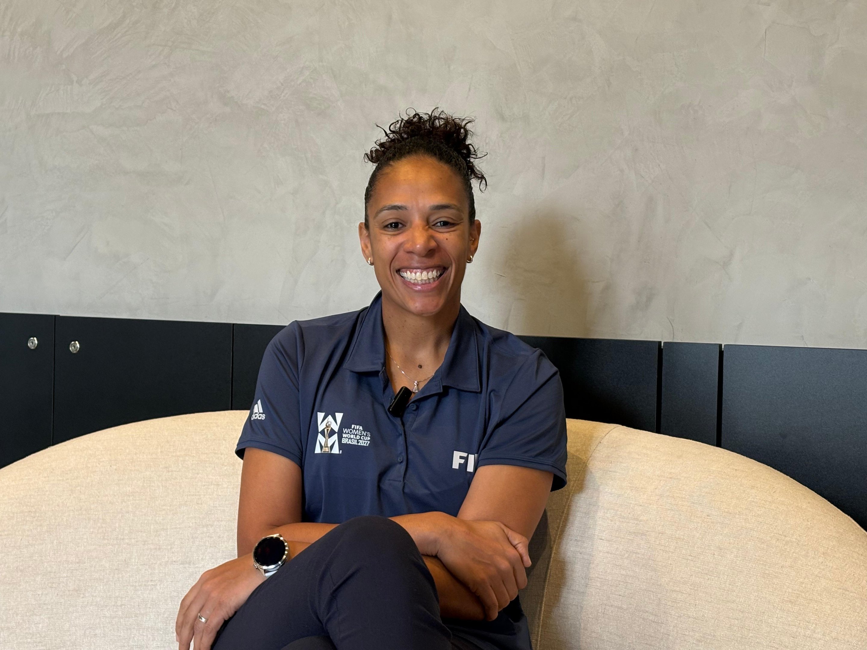 Aline Pellegrino concilia o trabalho de gerente de competi&ccedil;&otilde;es femininas da CBF com o cargo de diretora executiva de legado da Copa Feminina de 2027