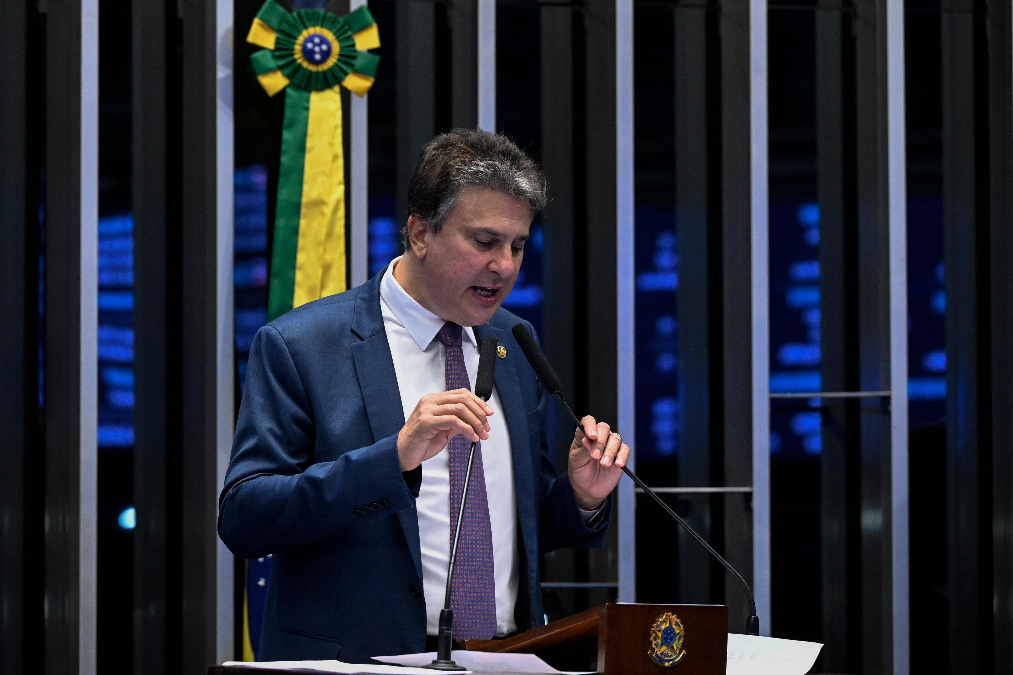 Camilo Santana diz que Lula não se opõe ao que Flávio sugeriu para quebra de sigilos
