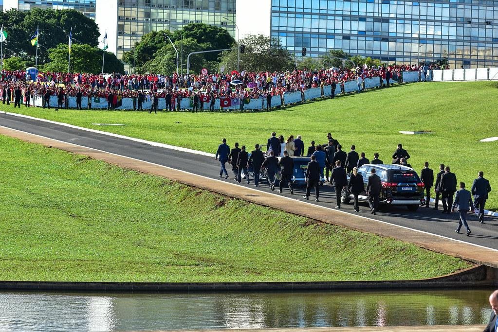 Posse presidencial em 2027 será em 5 de janeiro
