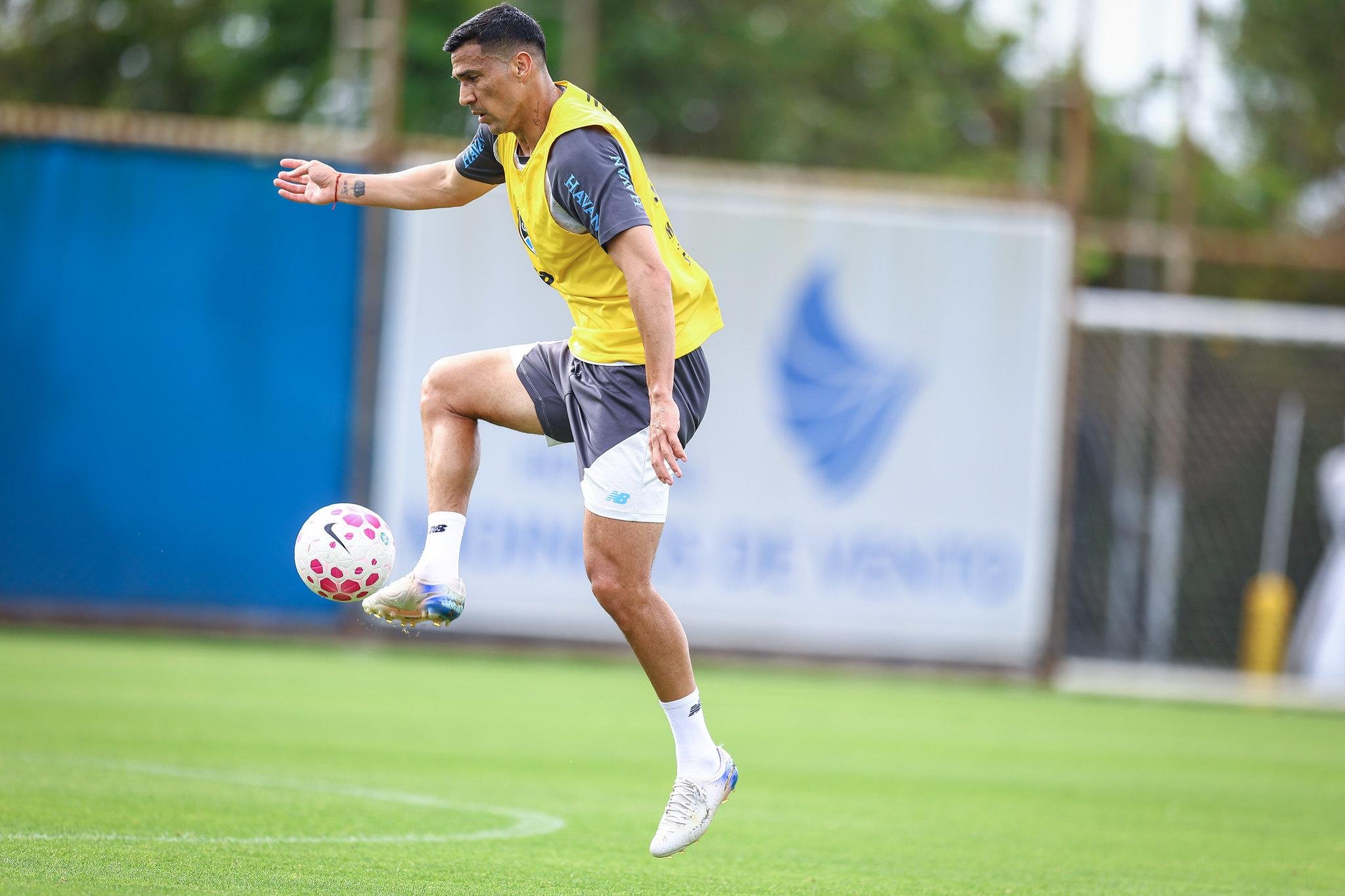 Balbuena pode voltar ao time na segunda-feira diante do Coritiba