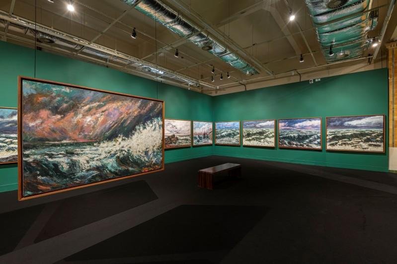 "Andr&eacute; Severo &mdash; A onda de Gustave Courbet"permanece em exibi&ccedil;&atilde;o at&eacute; 15 de novembro de 2026