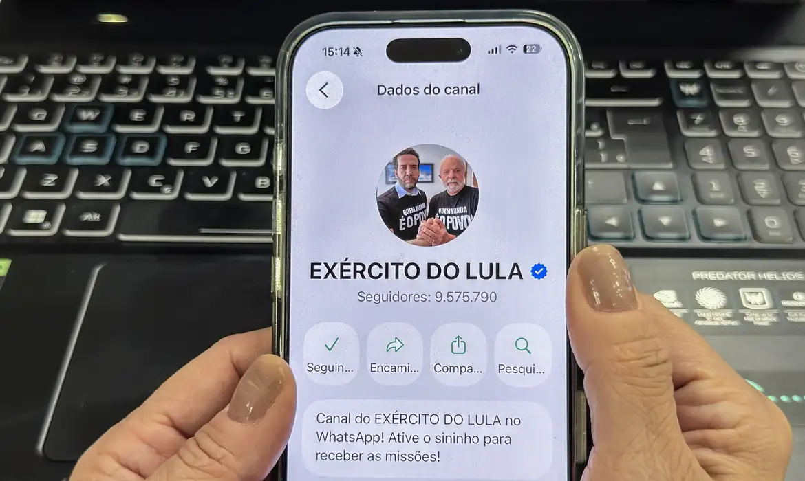 Ministro do TSE atende PT e proíbe decisão que tire canal “Exército do Lula” do ar