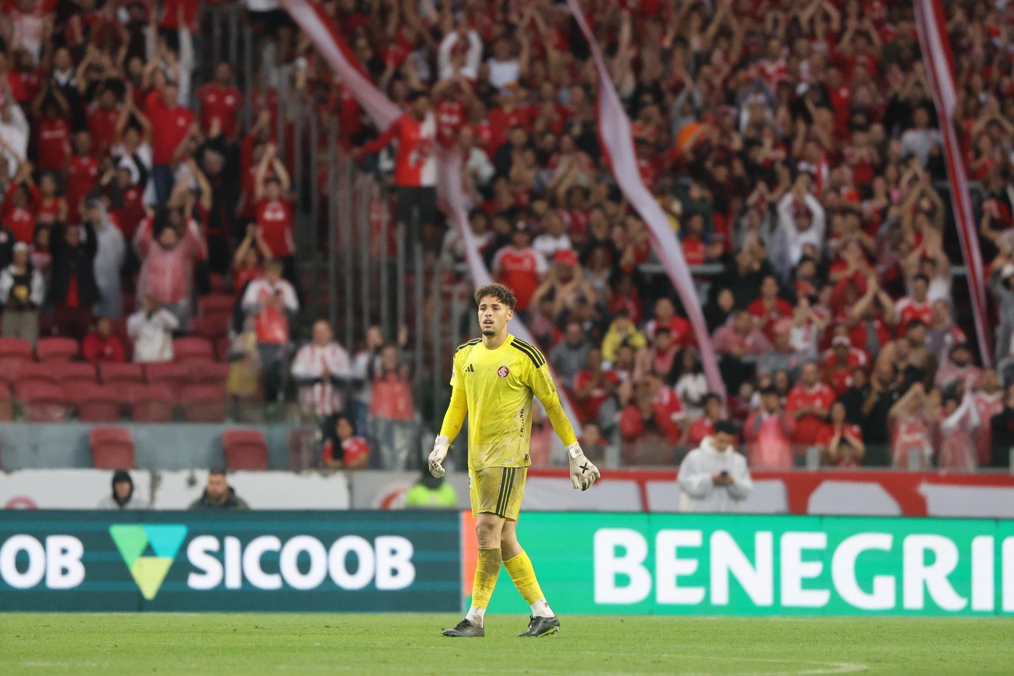 Kauan Jesus foi um dos personagens da partida no Beira-Rio