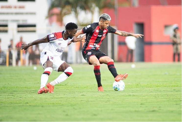 Equipe baiana empata em casa com Athletico Paranaense em 1 a 1; Mirassol tamb&eacute;m fica no 1 a 1 com S&atilde;o Paulo no interior paulista