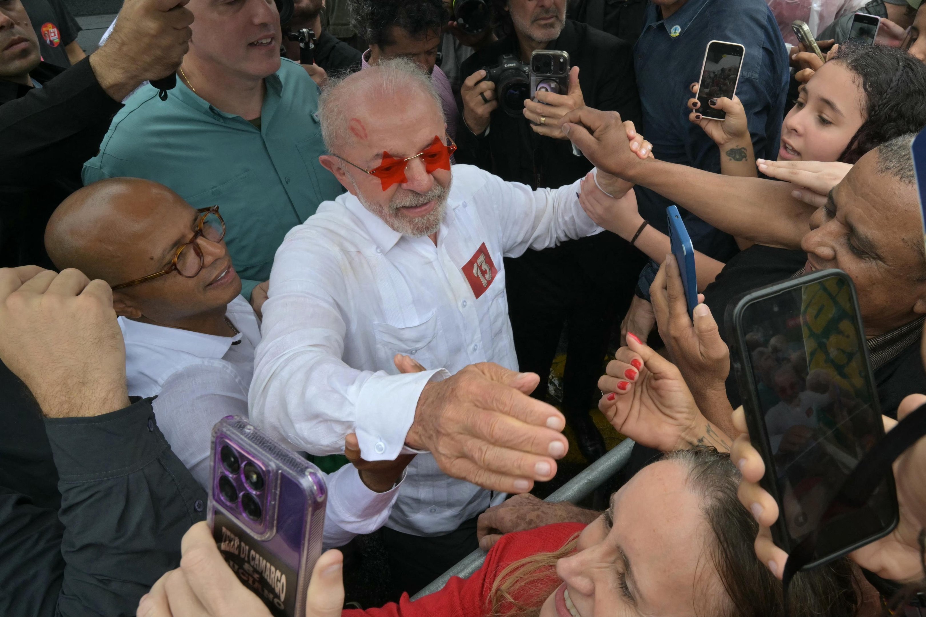 Imprensa internacional destaca vitória de Lula nas eleições presidenciais do Brasil