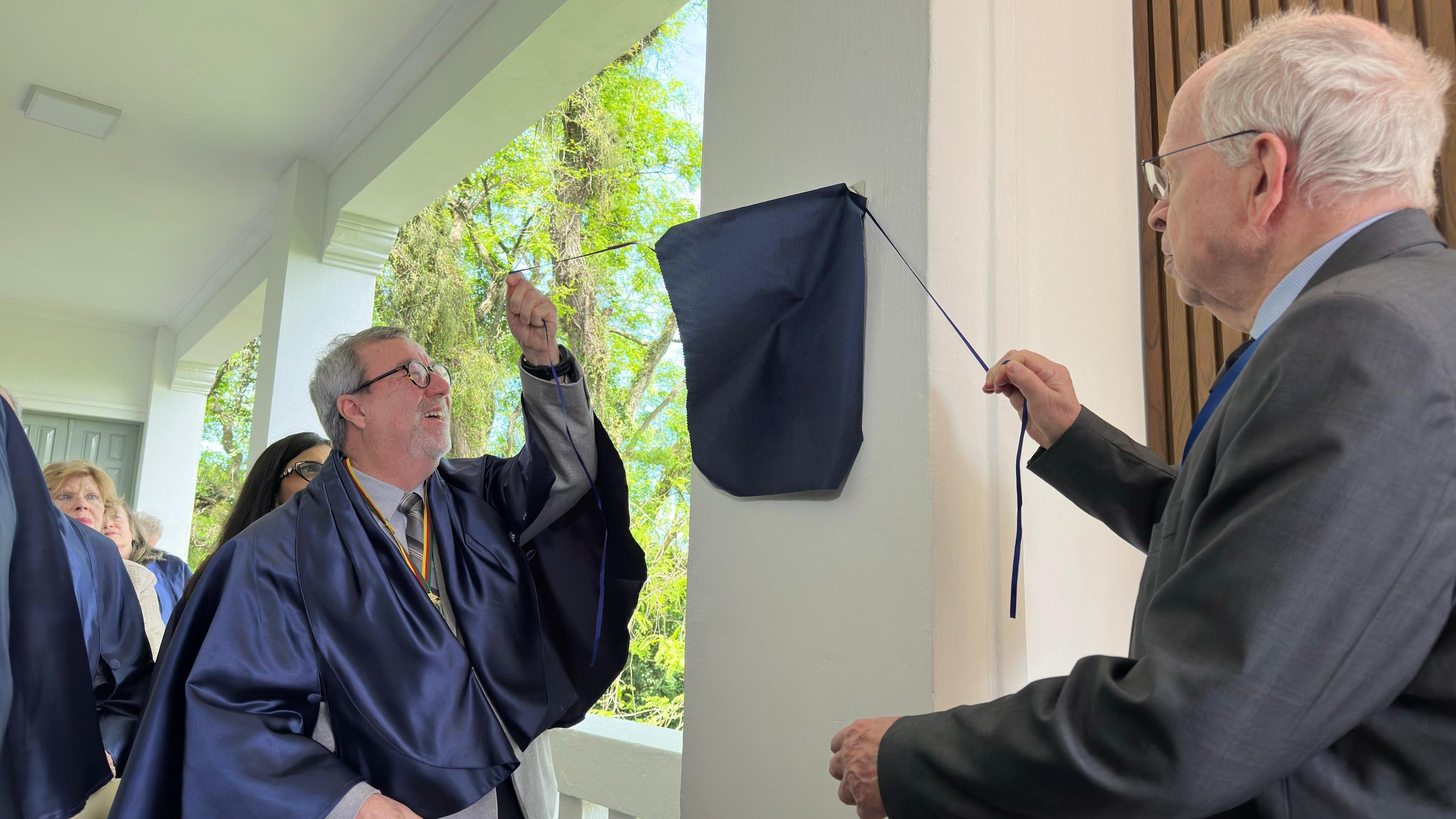 Academia Rio-Grandense de Letras inaugura memorial em homenagem a escritores falecidos